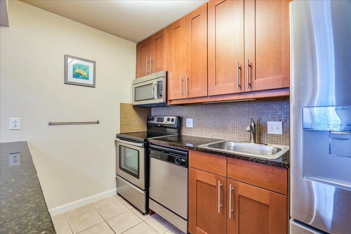 7685 Northcross Dr #521 Property Photo 9