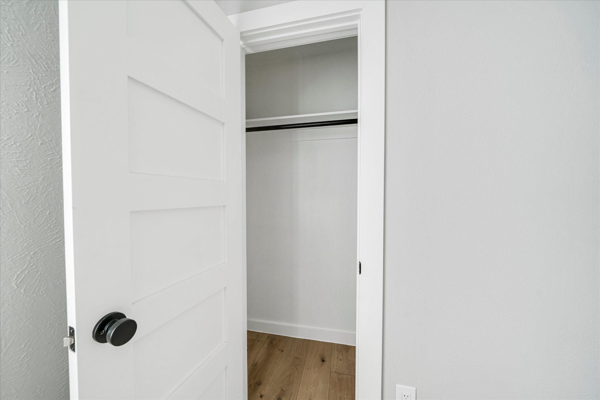1411 Atterbury Ln Property Photo 8