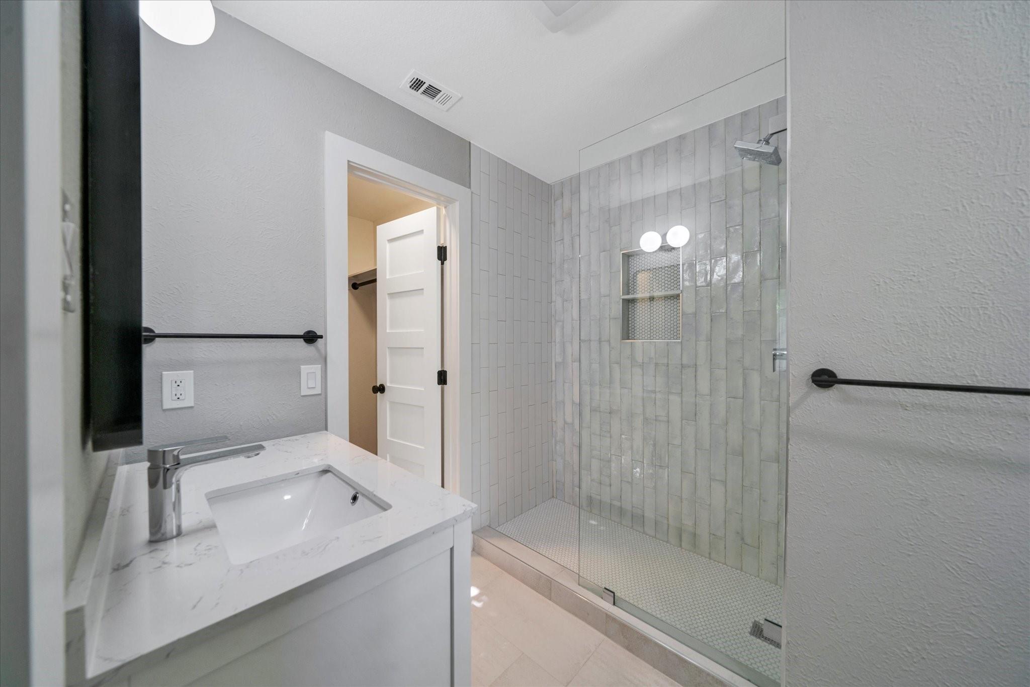 1411 Atterbury Ln Property Photo 22
