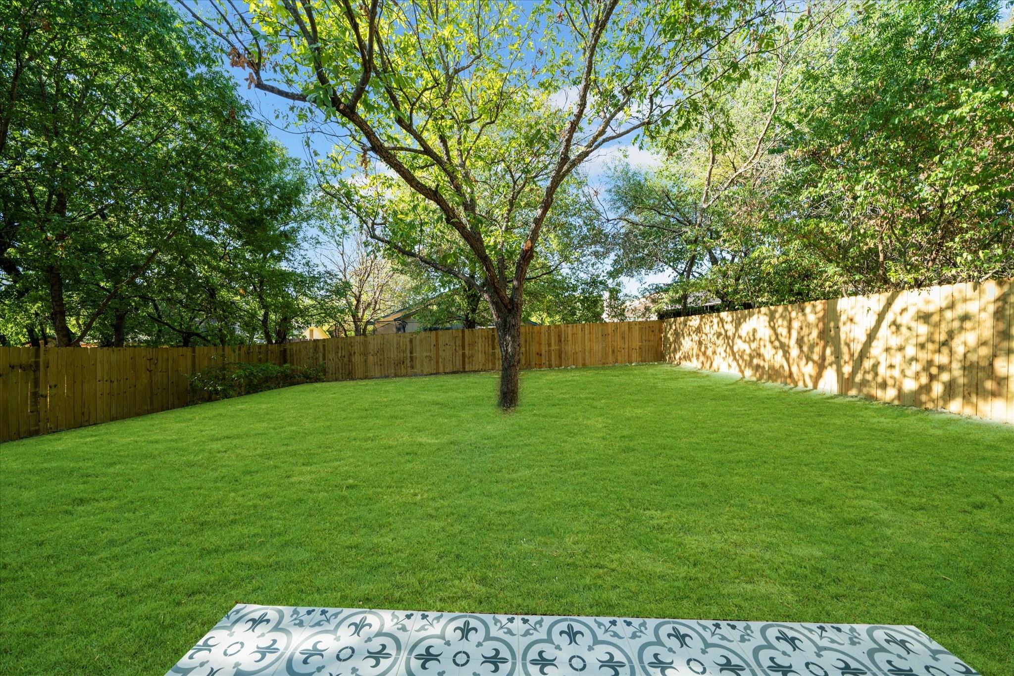1411 Atterbury Ln Property Photo 28