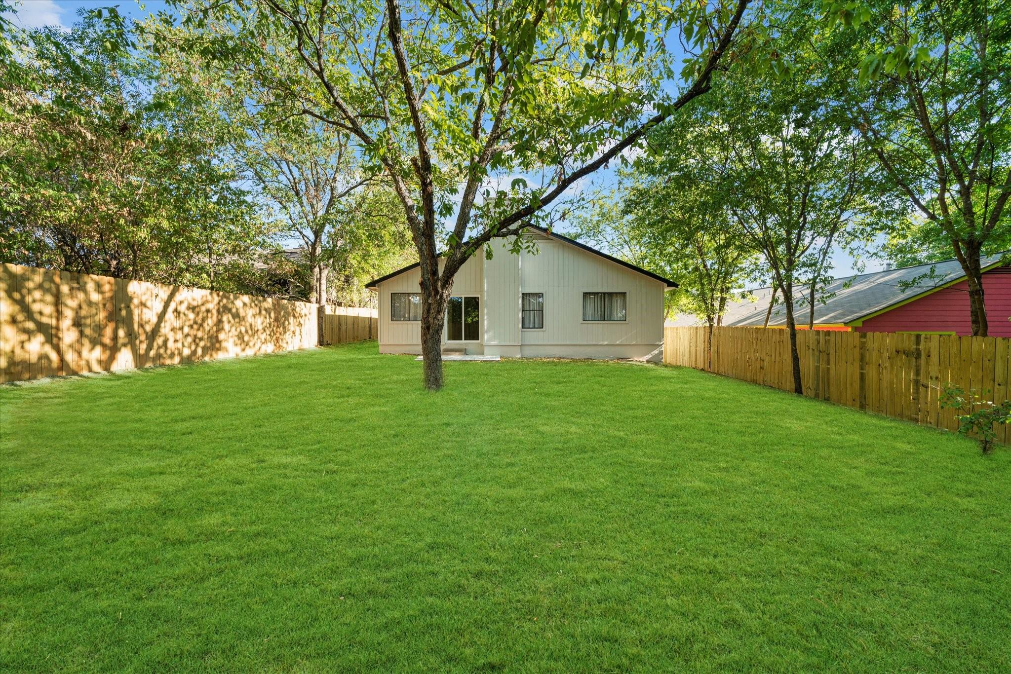 1411 Atterbury Ln Property Photo 29