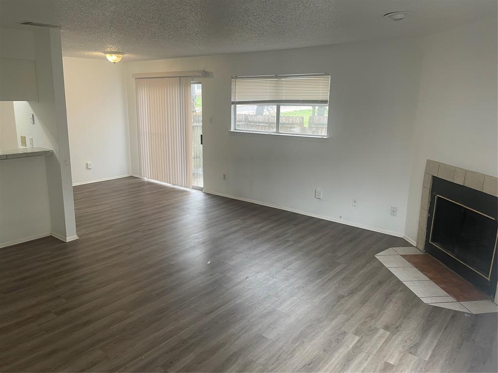 5105 Teri Rd #a Property Photo 2