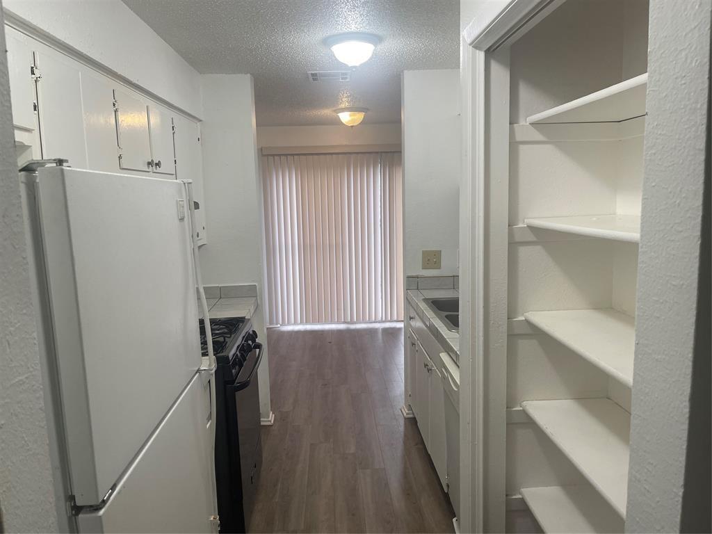 5105 Teri Rd #a Property Photo 3