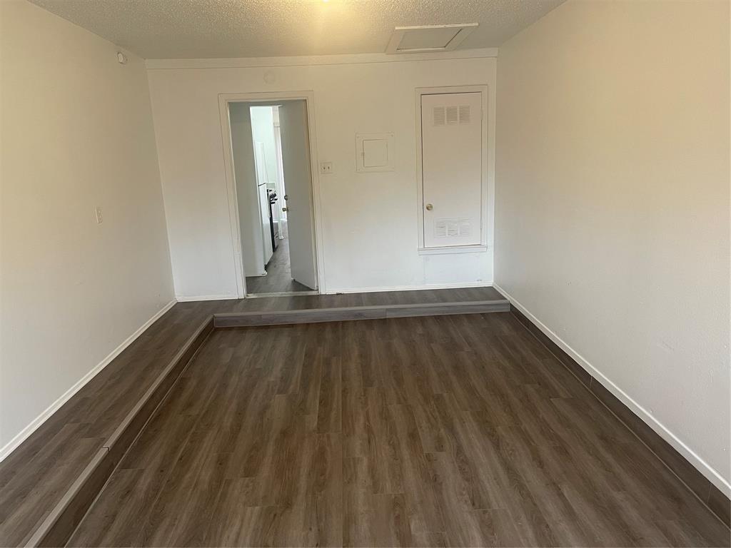 5105 Teri Rd #a Property Photo 5