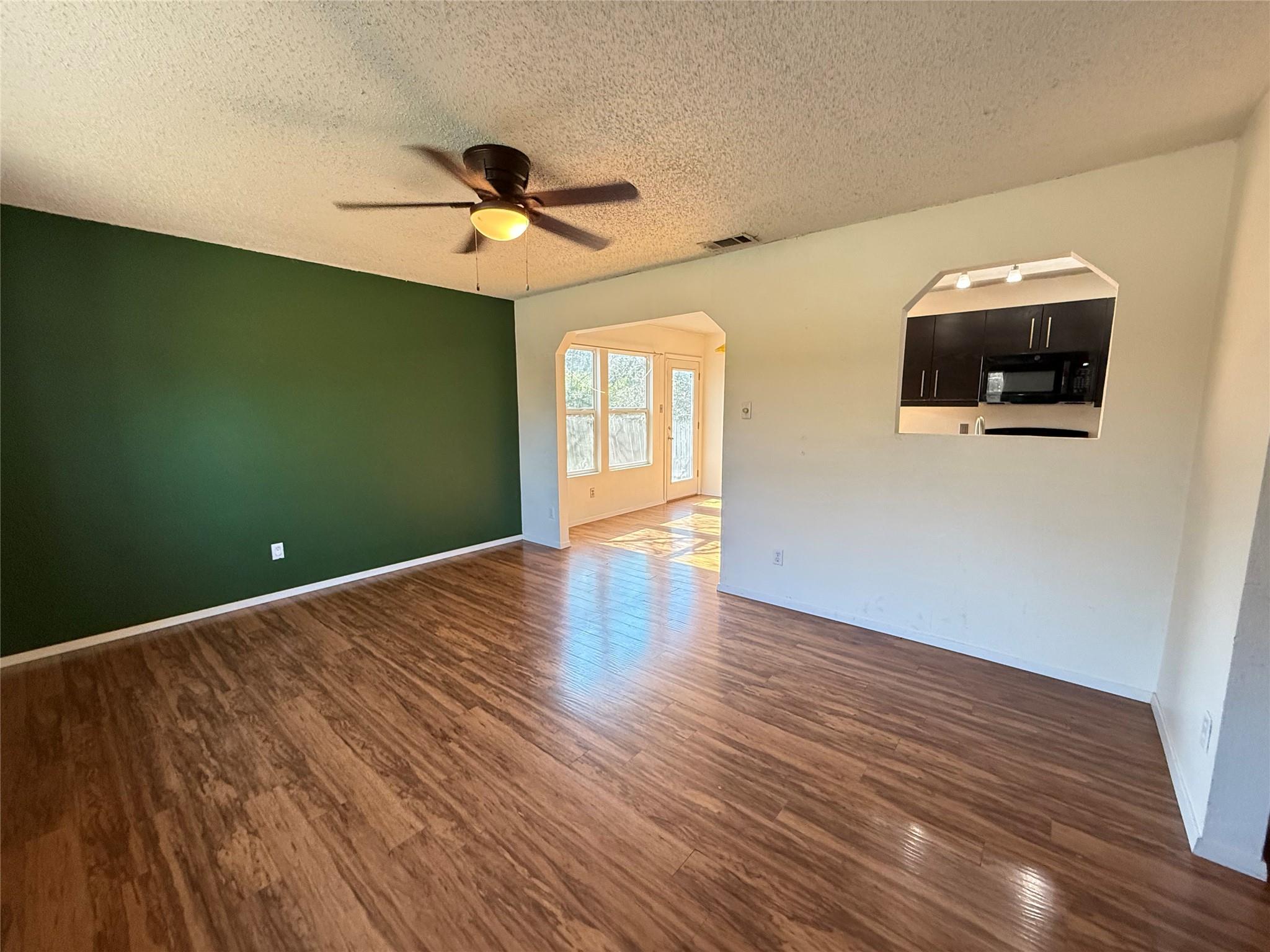 6200 Boxcar Run Property Photo 5