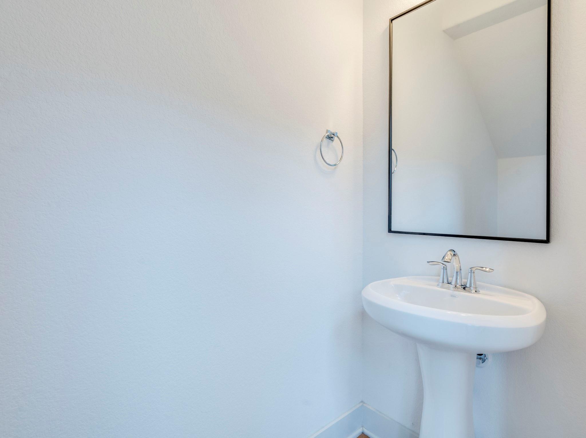 2309 Hermia St Property Photo 19