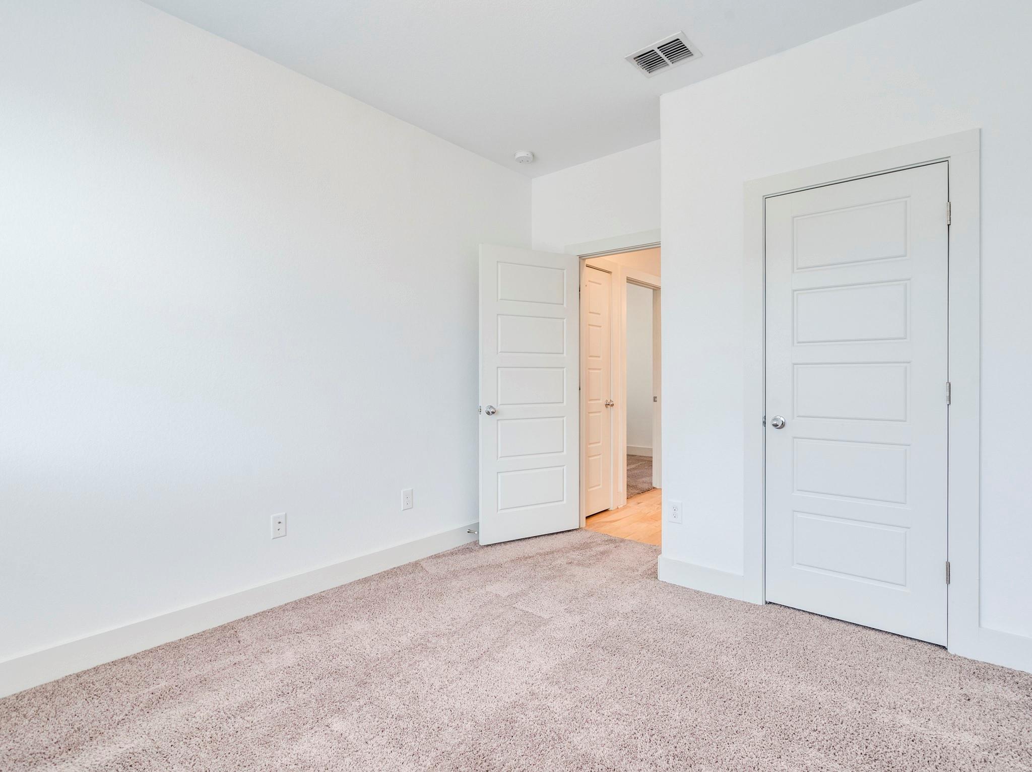 2309 Hermia St Property Photo 21