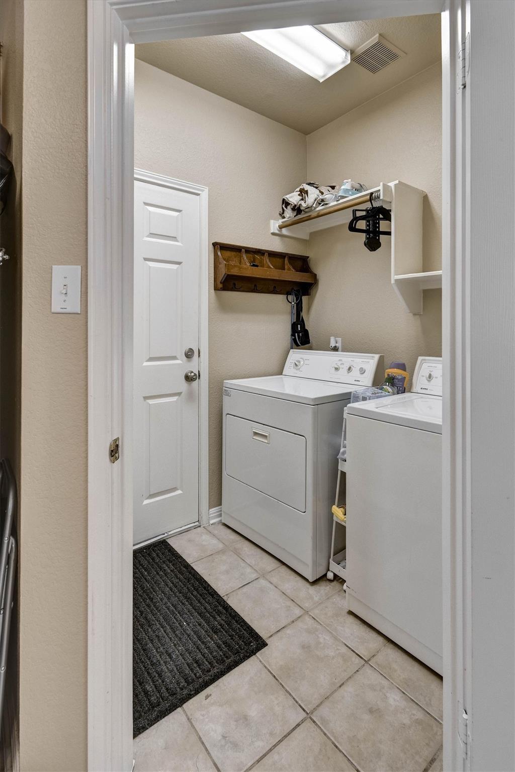 1720 Lynnville Trl Property Photo 13