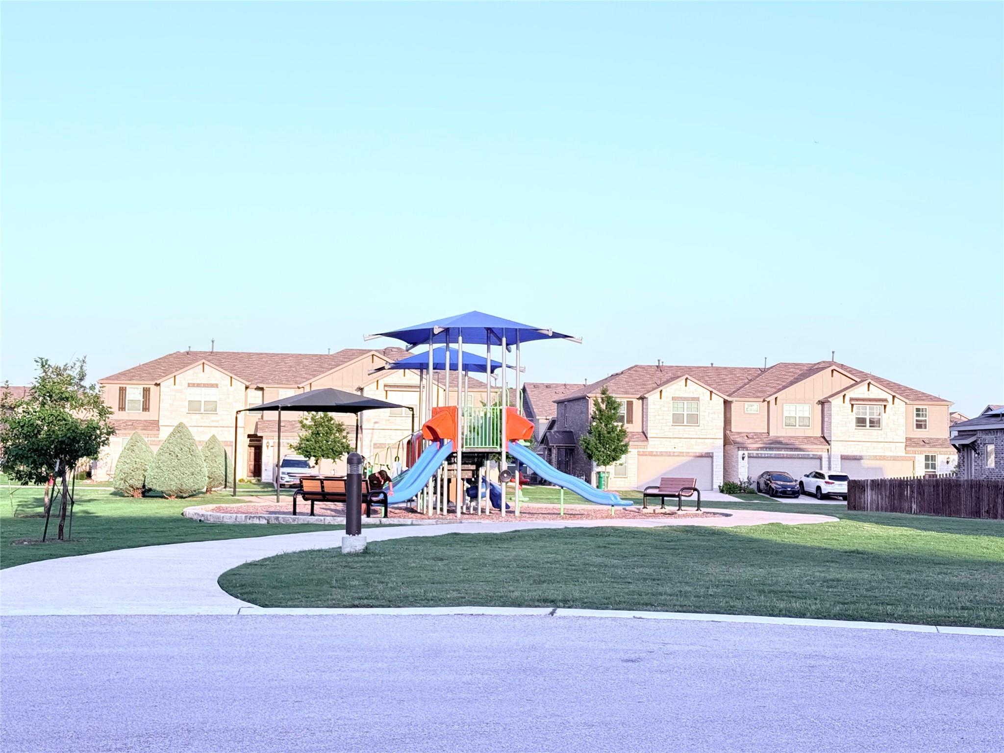 17101c Crane Fly Dr Property Photo 2