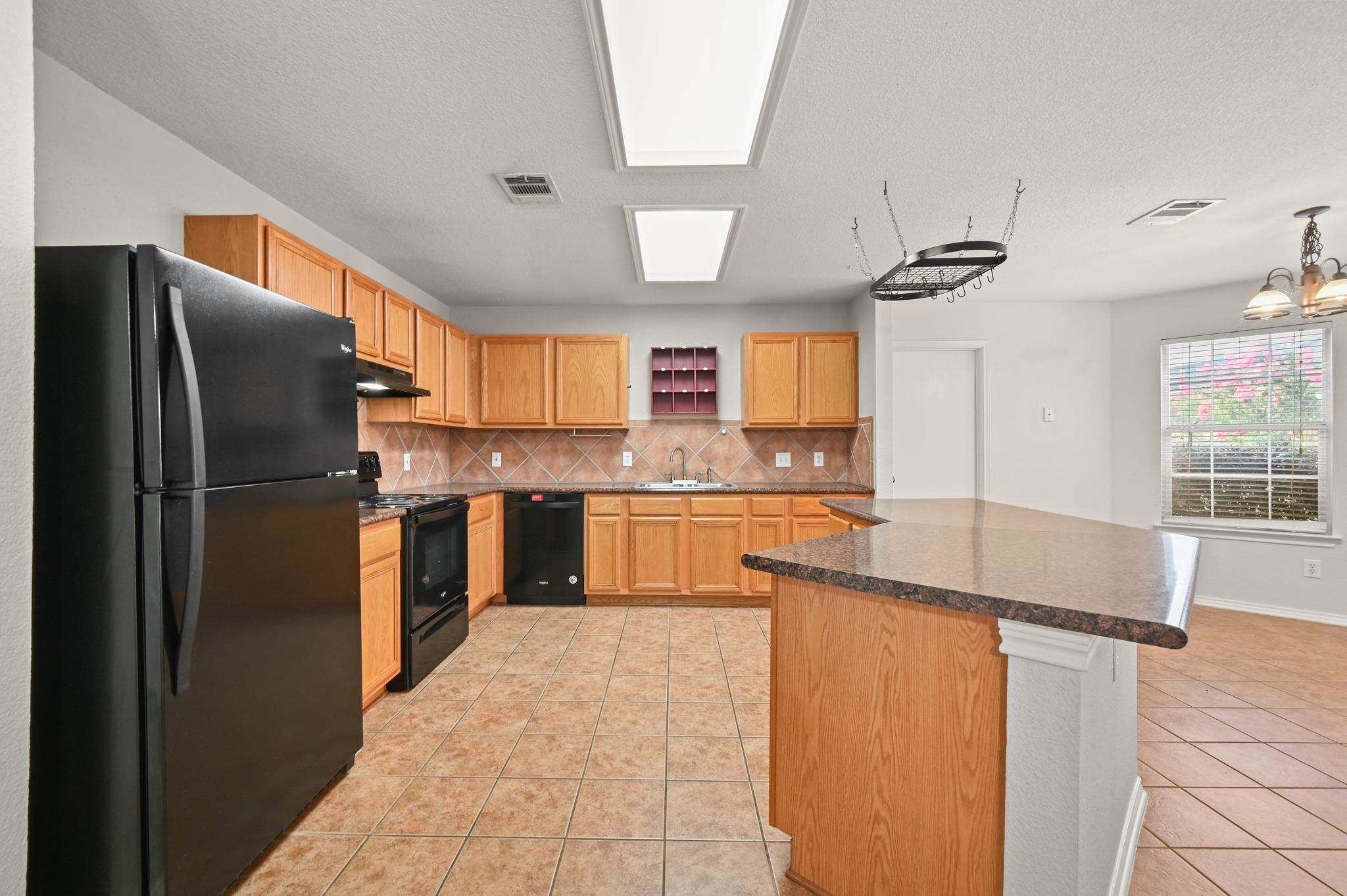 11140 Currin Ln Property Photo 14