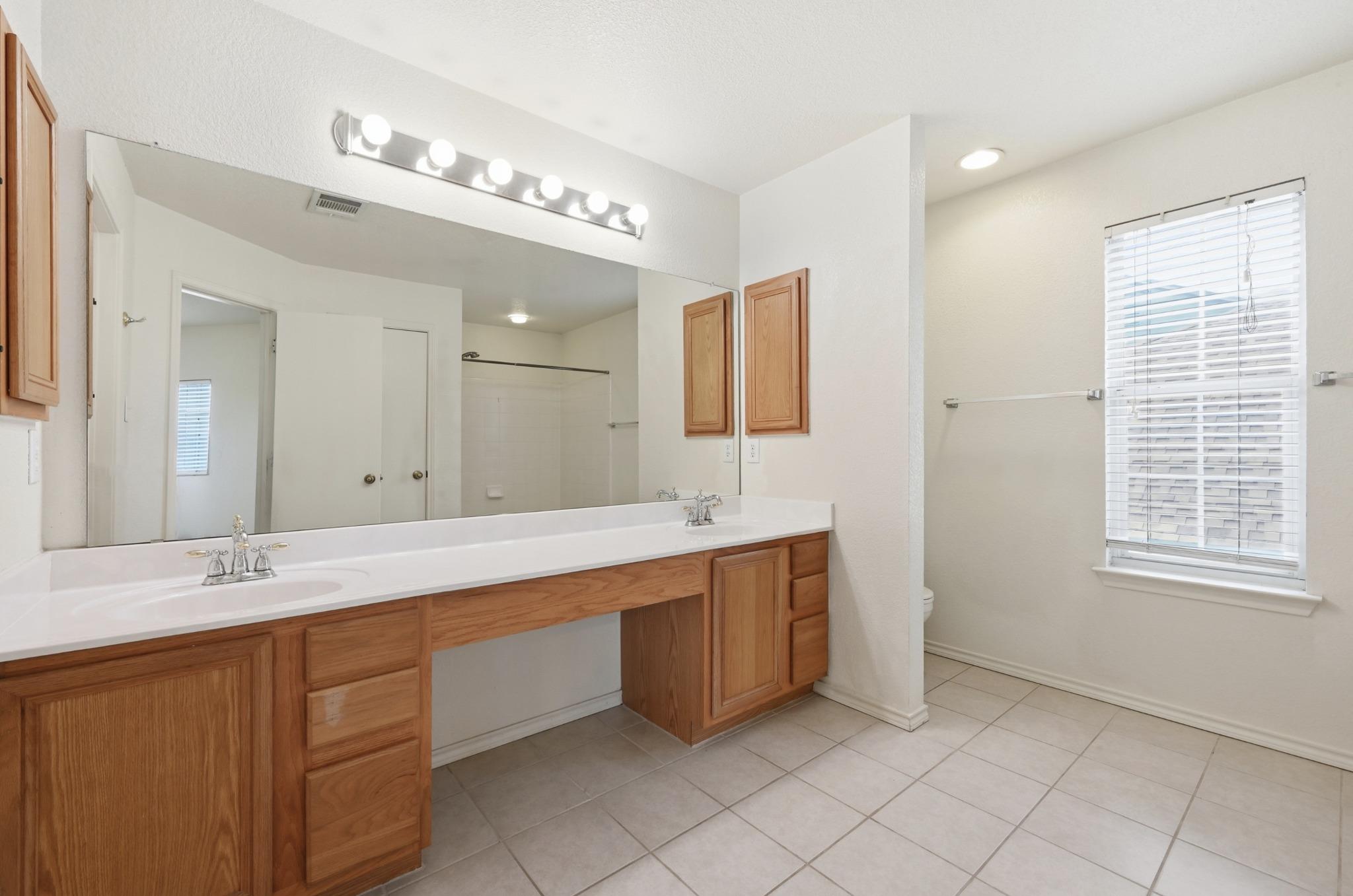 11140 Currin Ln Property Photo 24