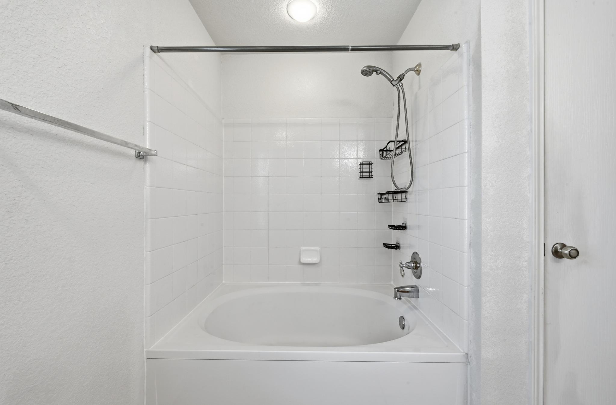 11140 Currin Ln Property Photo 25
