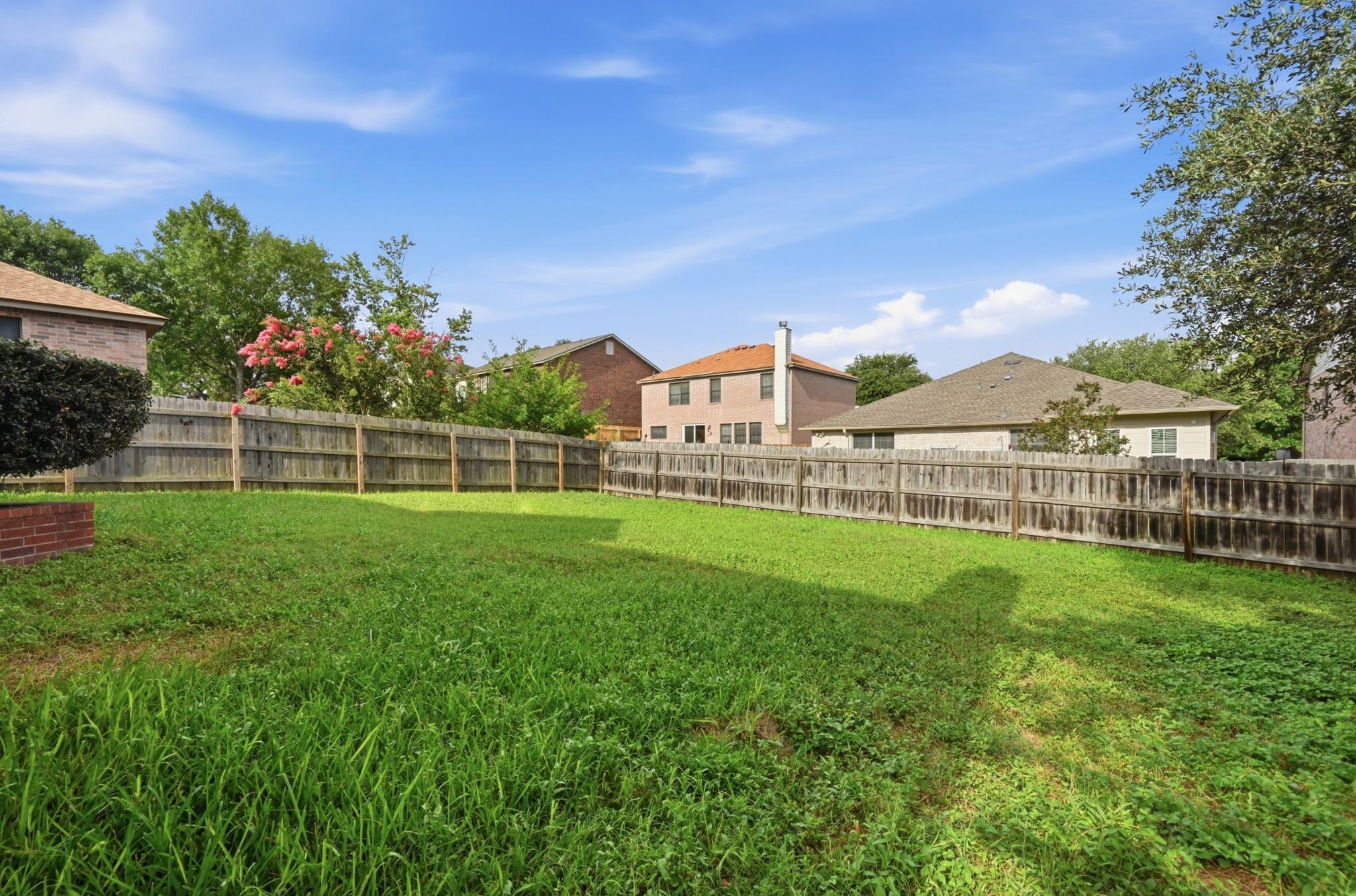 11140 Currin Ln Property Photo 33