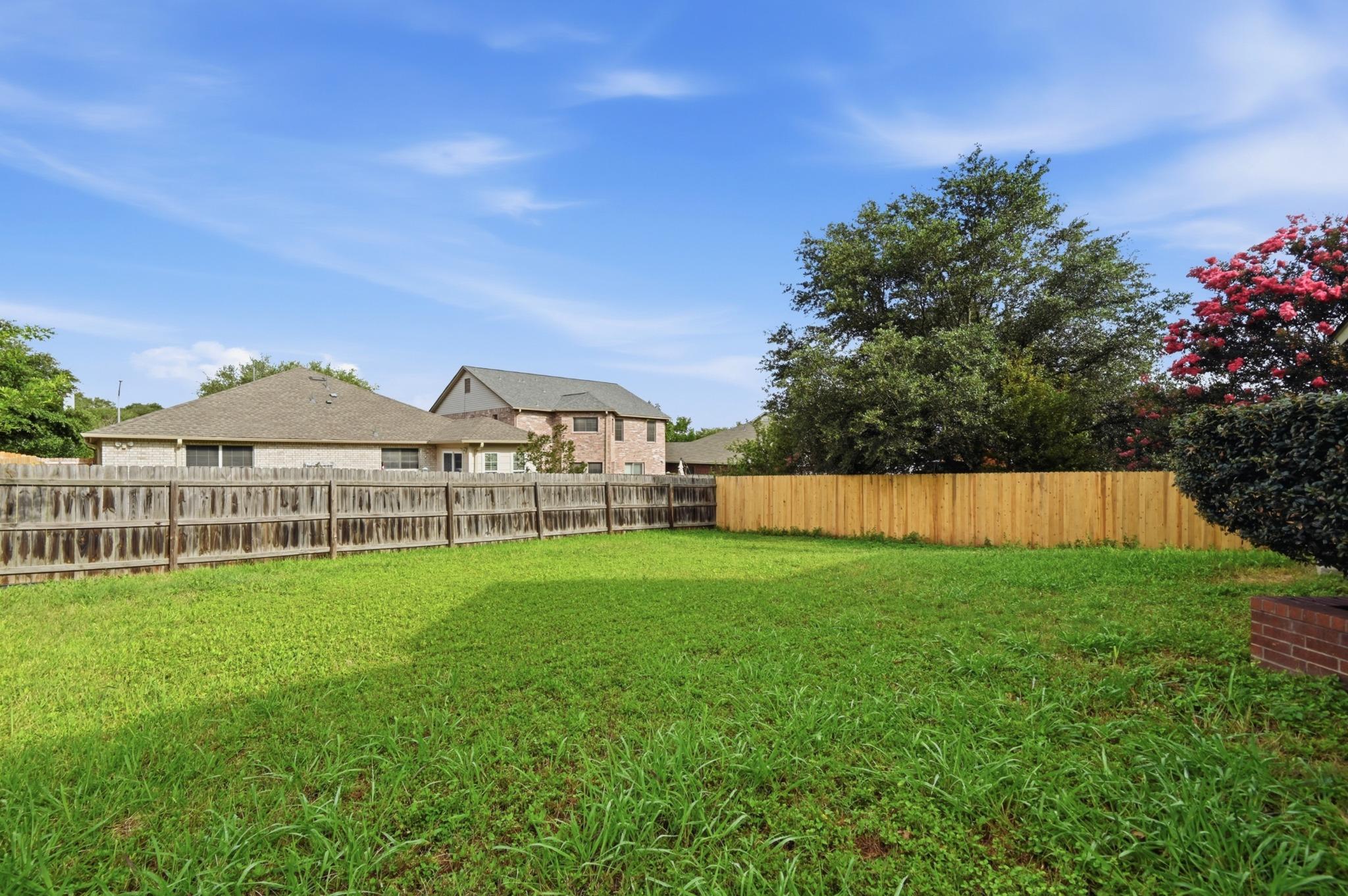 11140 Currin Ln Property Photo 37