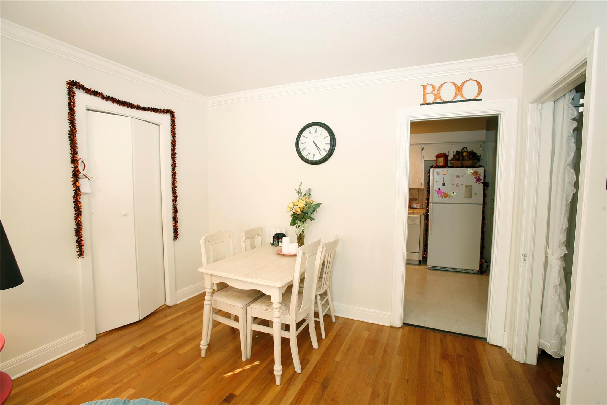 1020 Ellingson Ln Property Photo 5