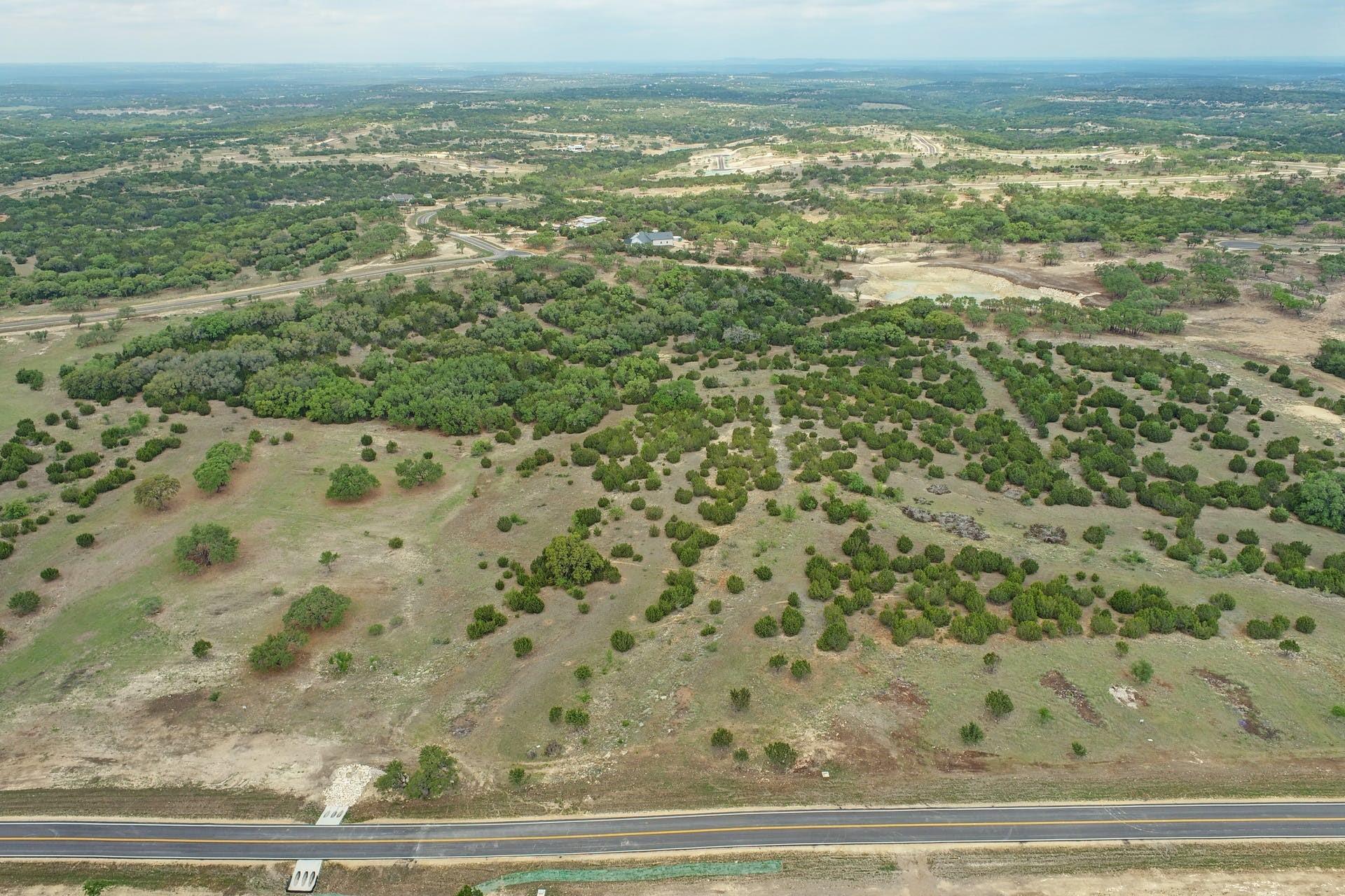 413 E Flying Owl Dr Property Photo 8
