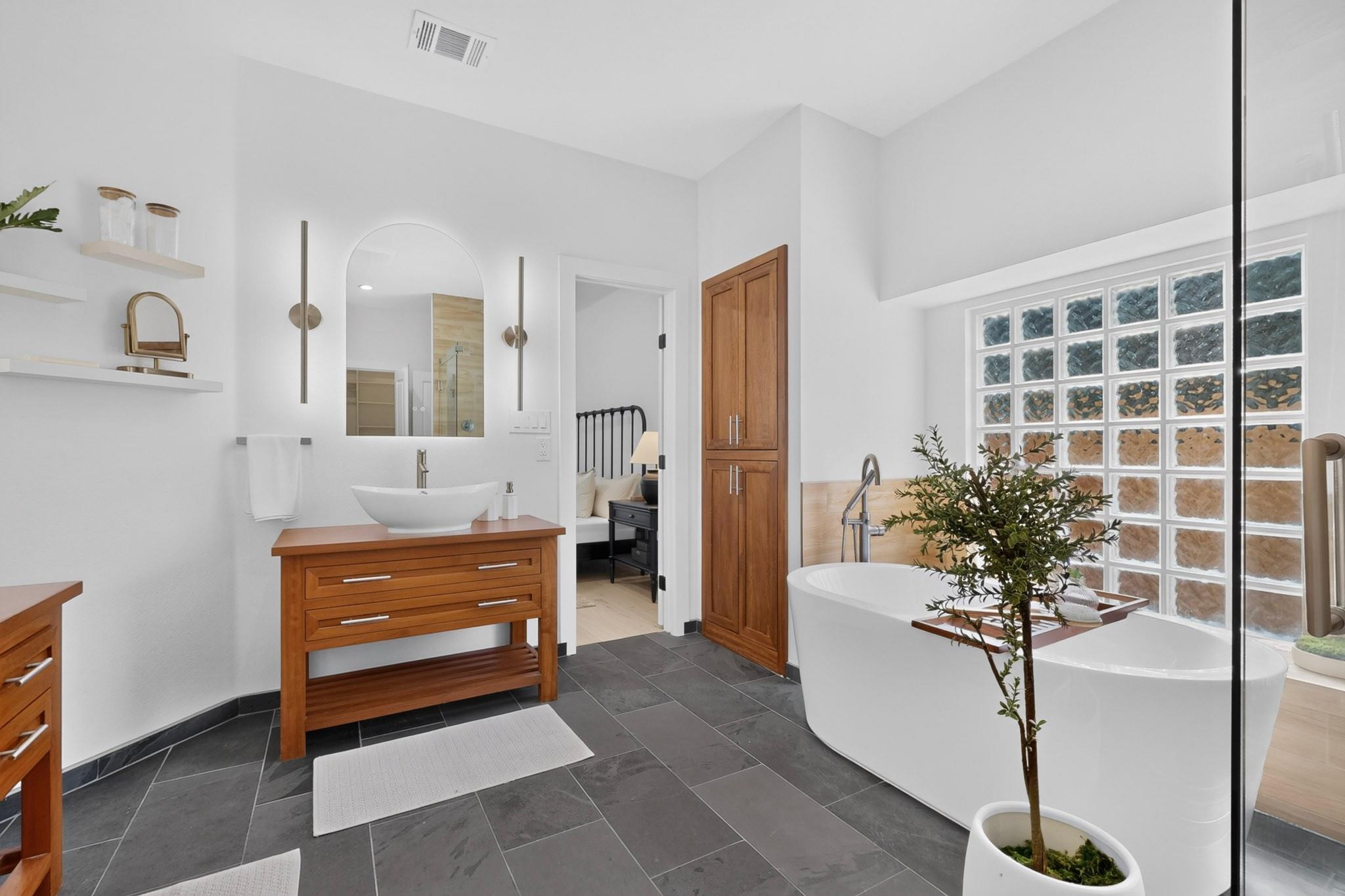 6612 Orchard Hill Dr Property Photo 11