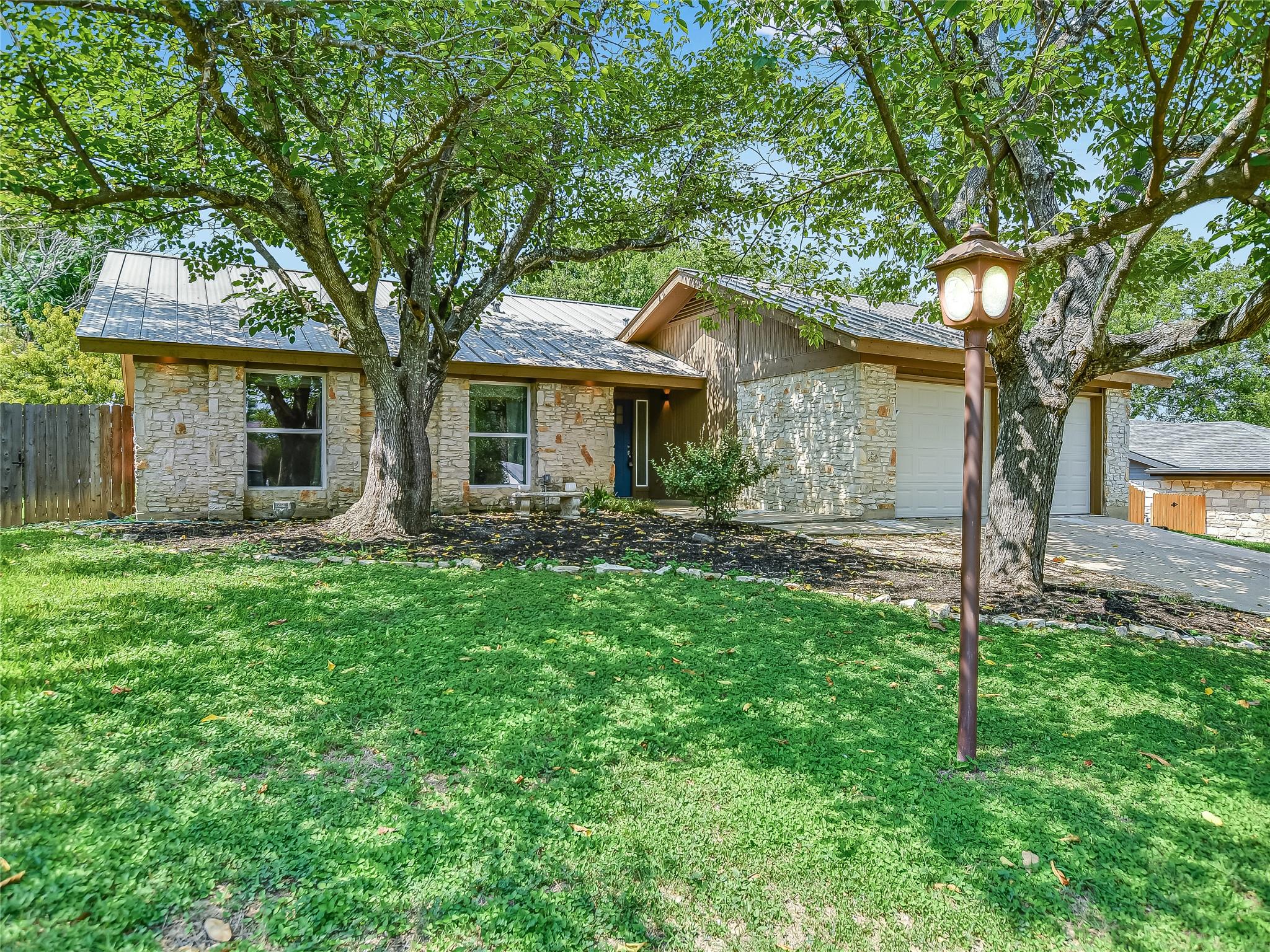 7310 Inspiration Dr Property Photo 2