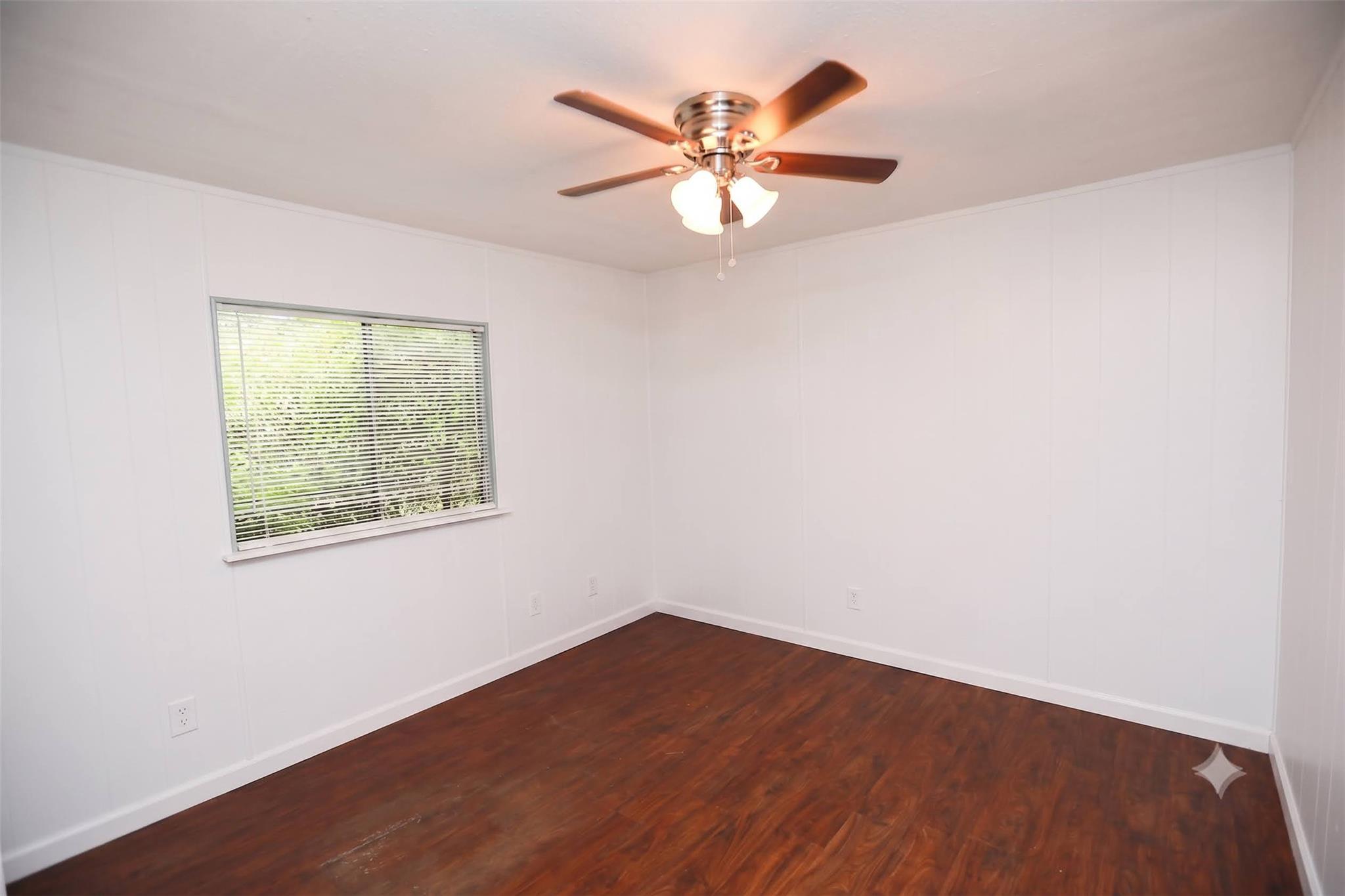 1125 San Augustine Dr Property Photo 8