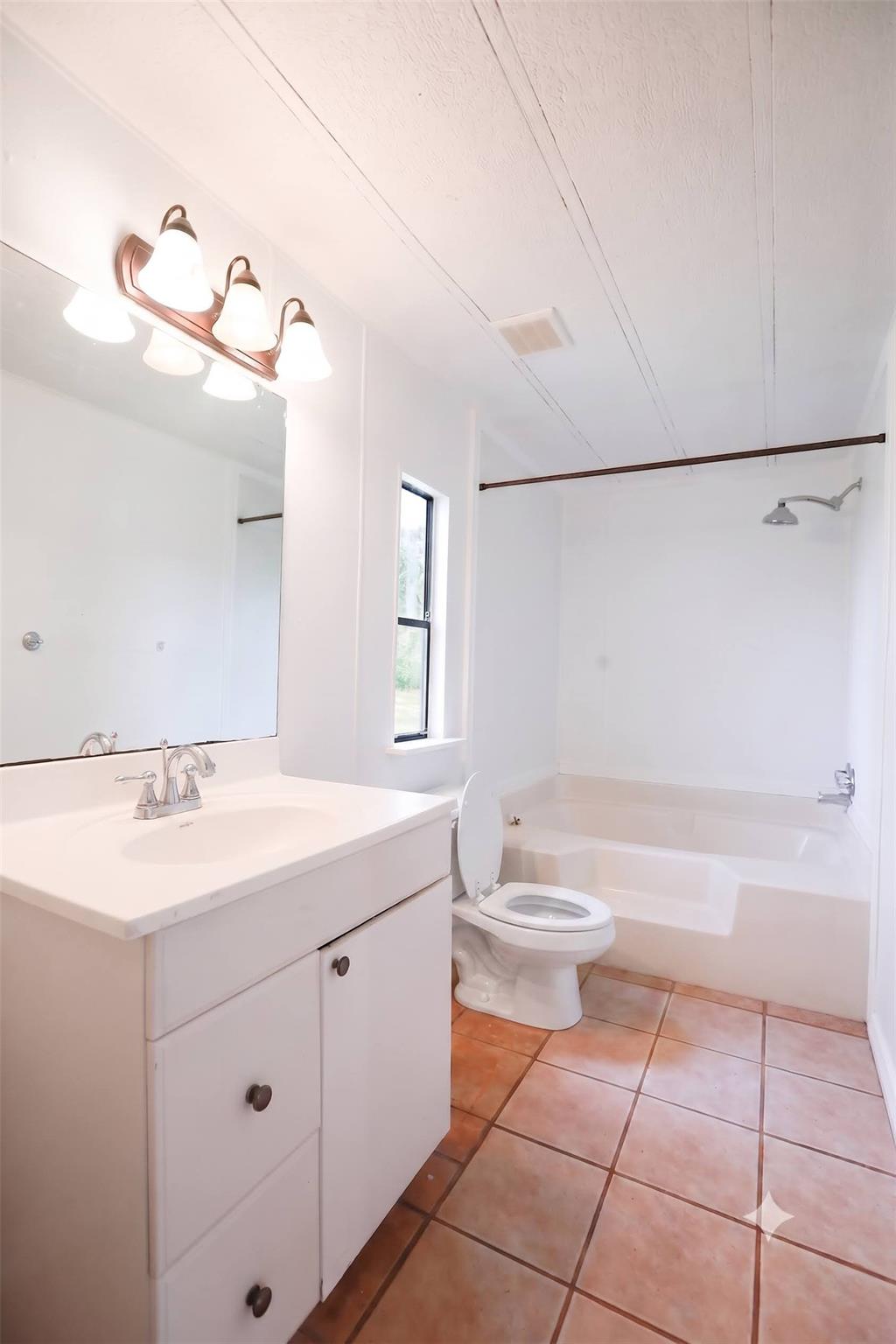 1125 San Augustine Dr Property Photo 10