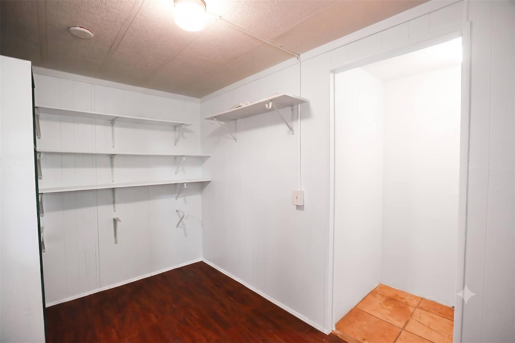 1125 San Augustine Dr Property Photo 12