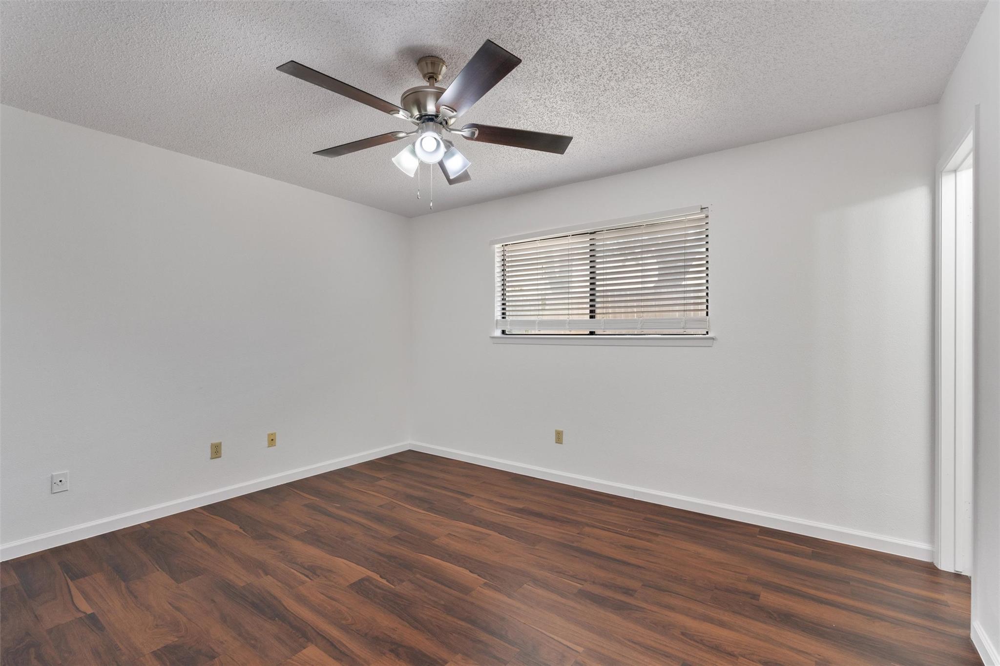 12900 Hymeadow Dr #a Property Photo 10
