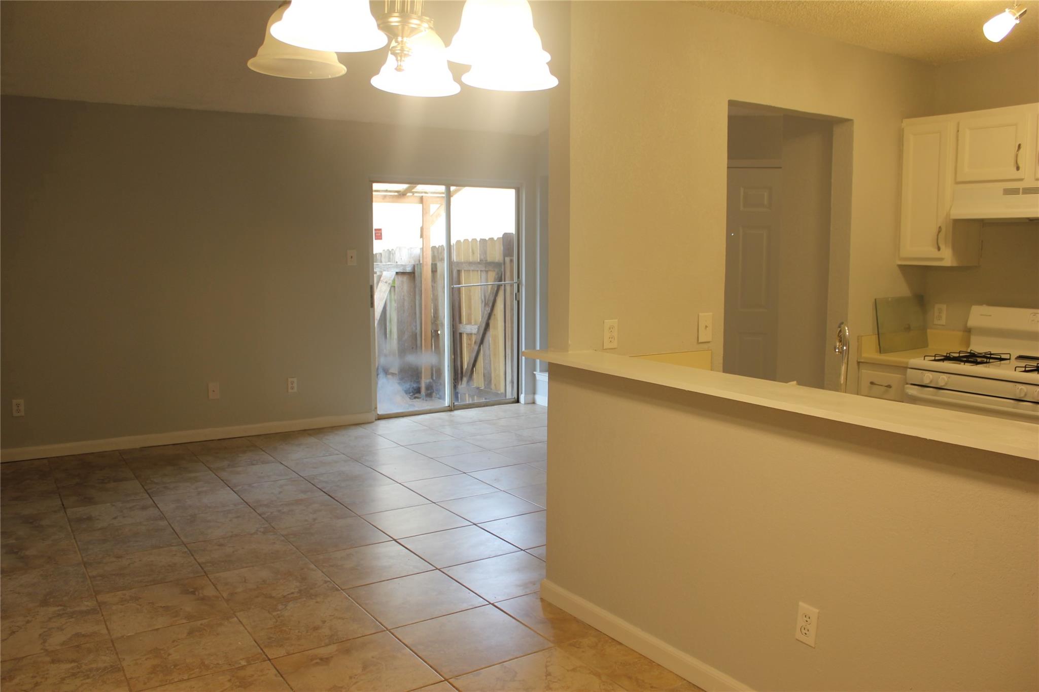 504 Sierra Cv #504 Property Photo 4