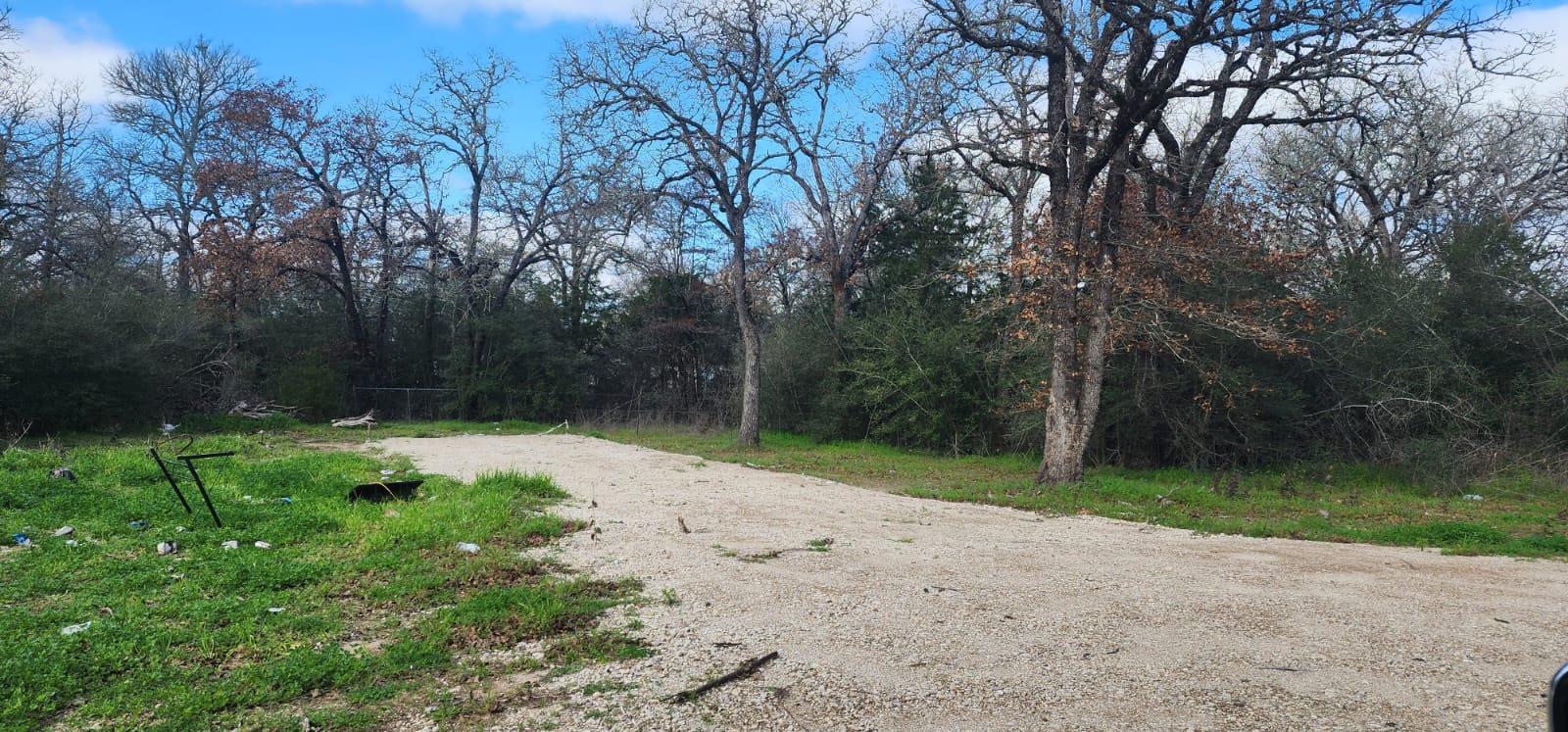 8315 Burleson Manor Rd #e Property Photo 2