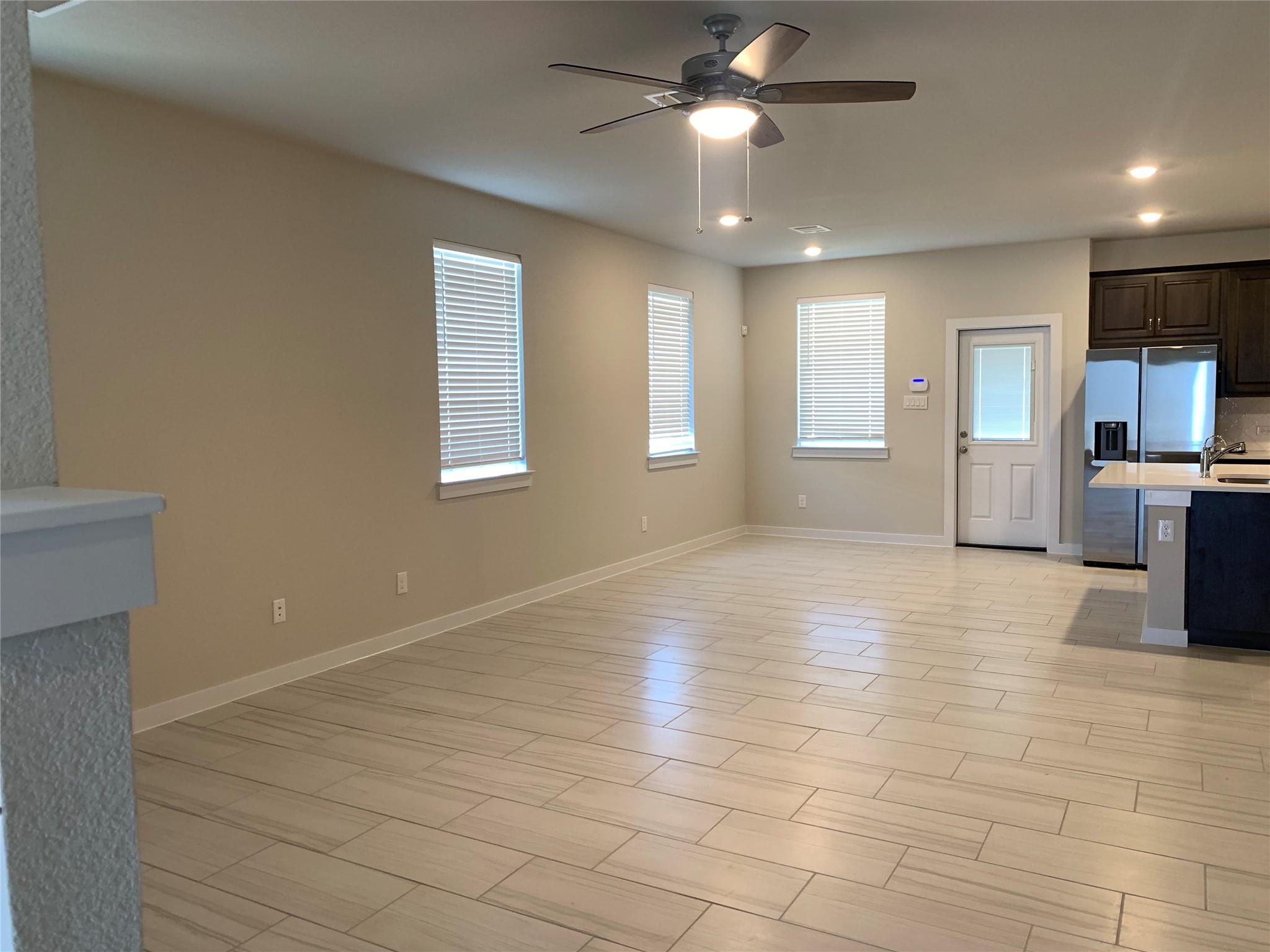 2913 Sage Ranch Dr Property Photo 5