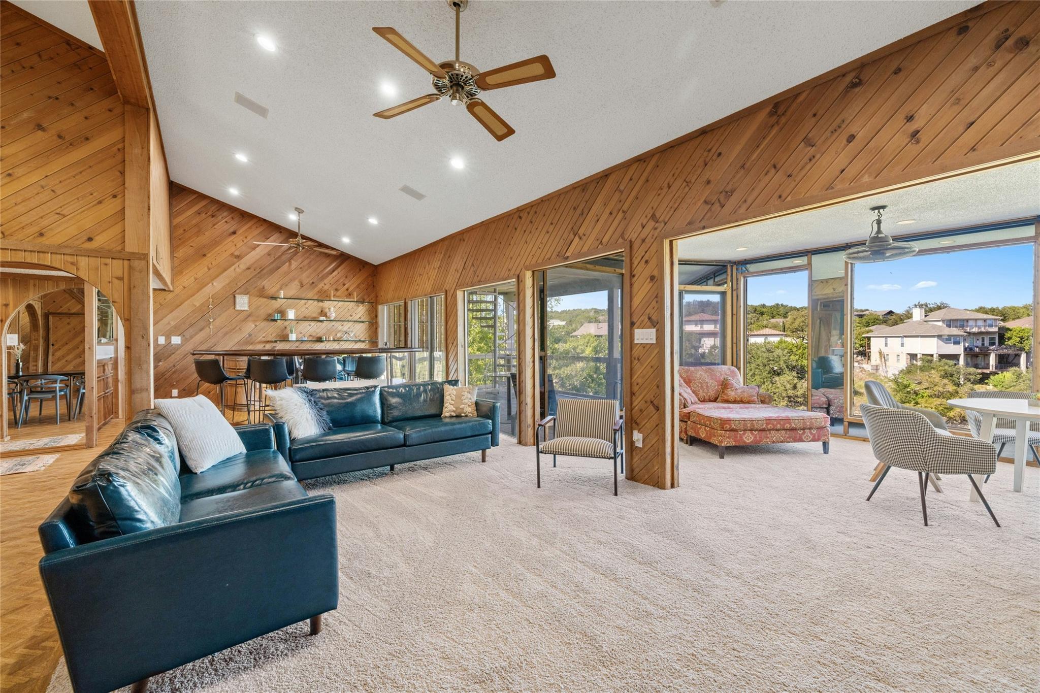 537 Venture Blvd S Property Photo 16