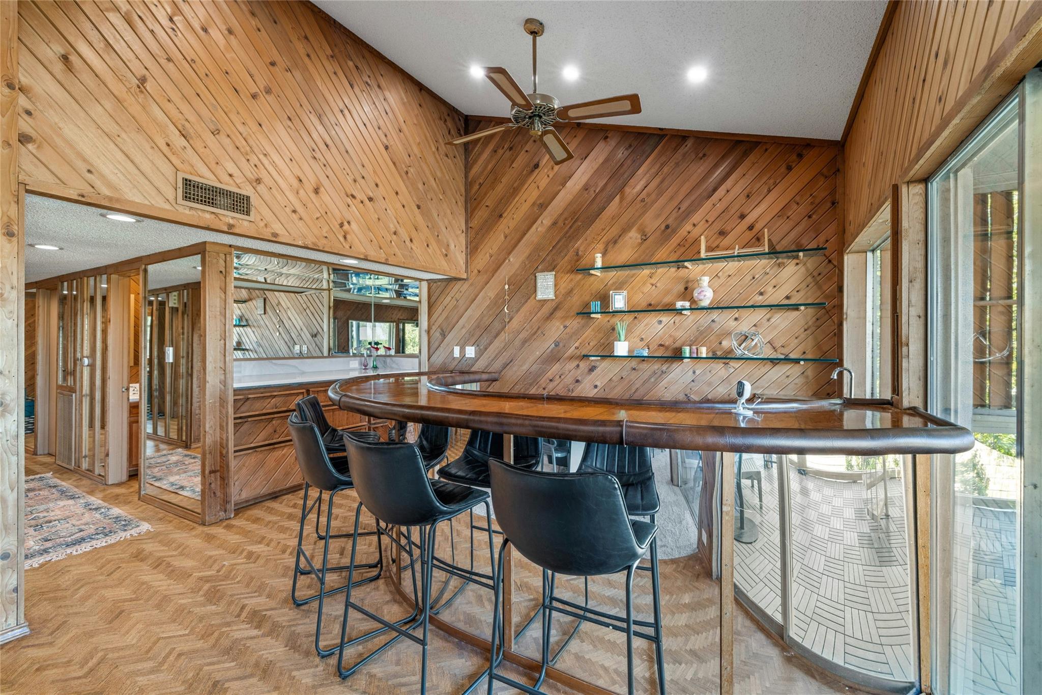 537 Venture Blvd S Property Photo 21