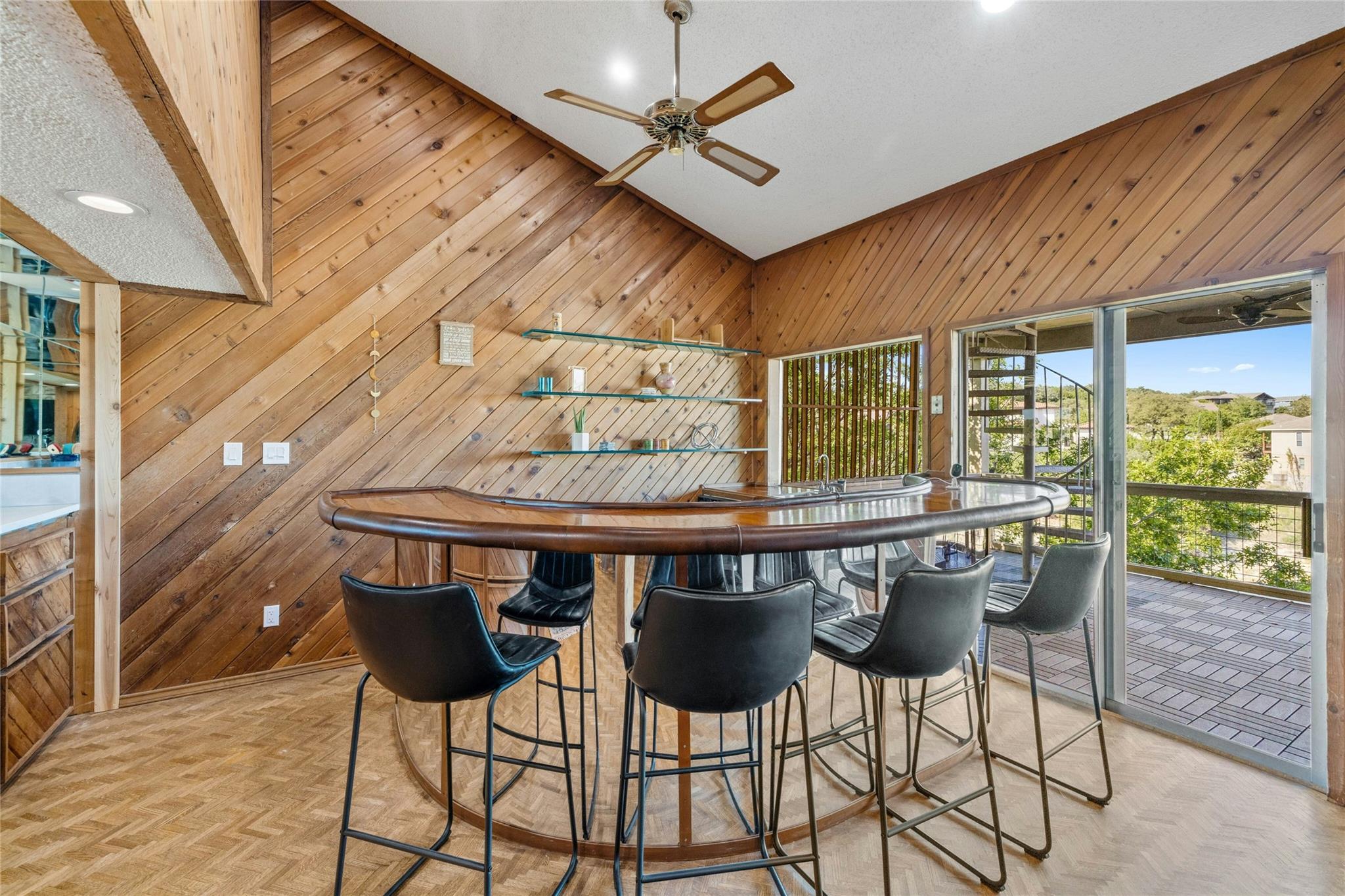 537 Venture Blvd S Property Photo 22