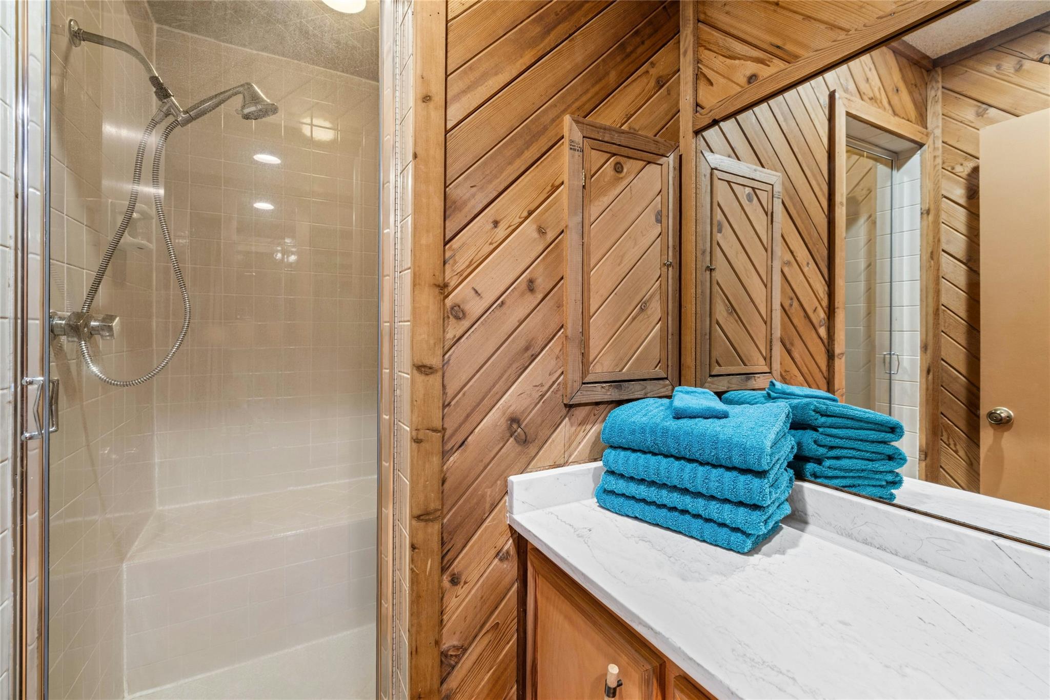 537 Venture Blvd S Property Photo 25