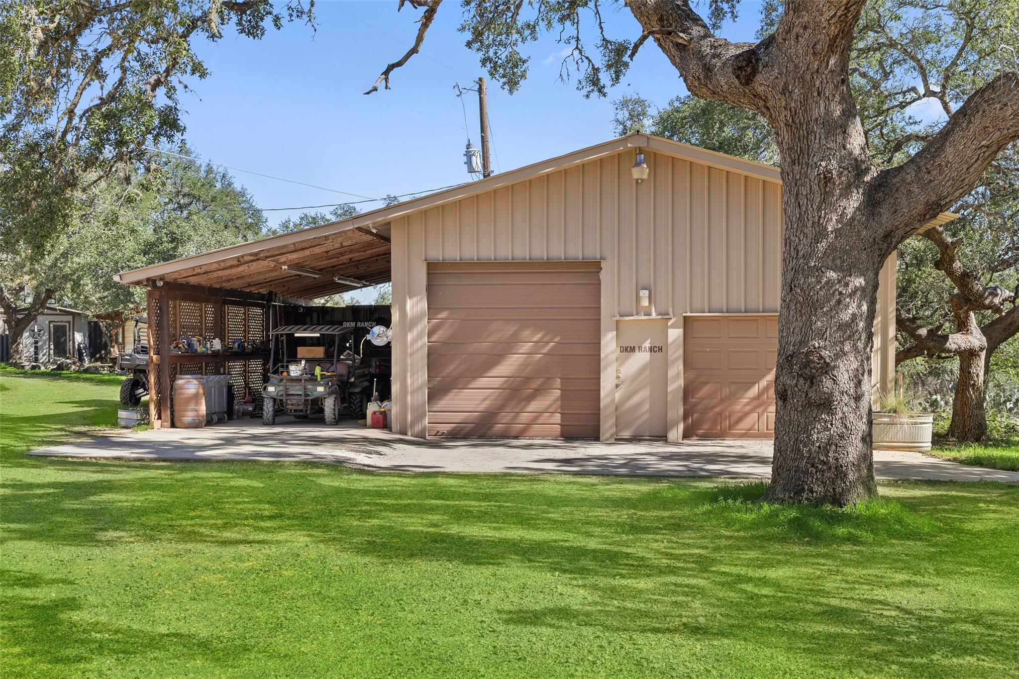 7312 Ranch Road 12 Rd Property Photo 7