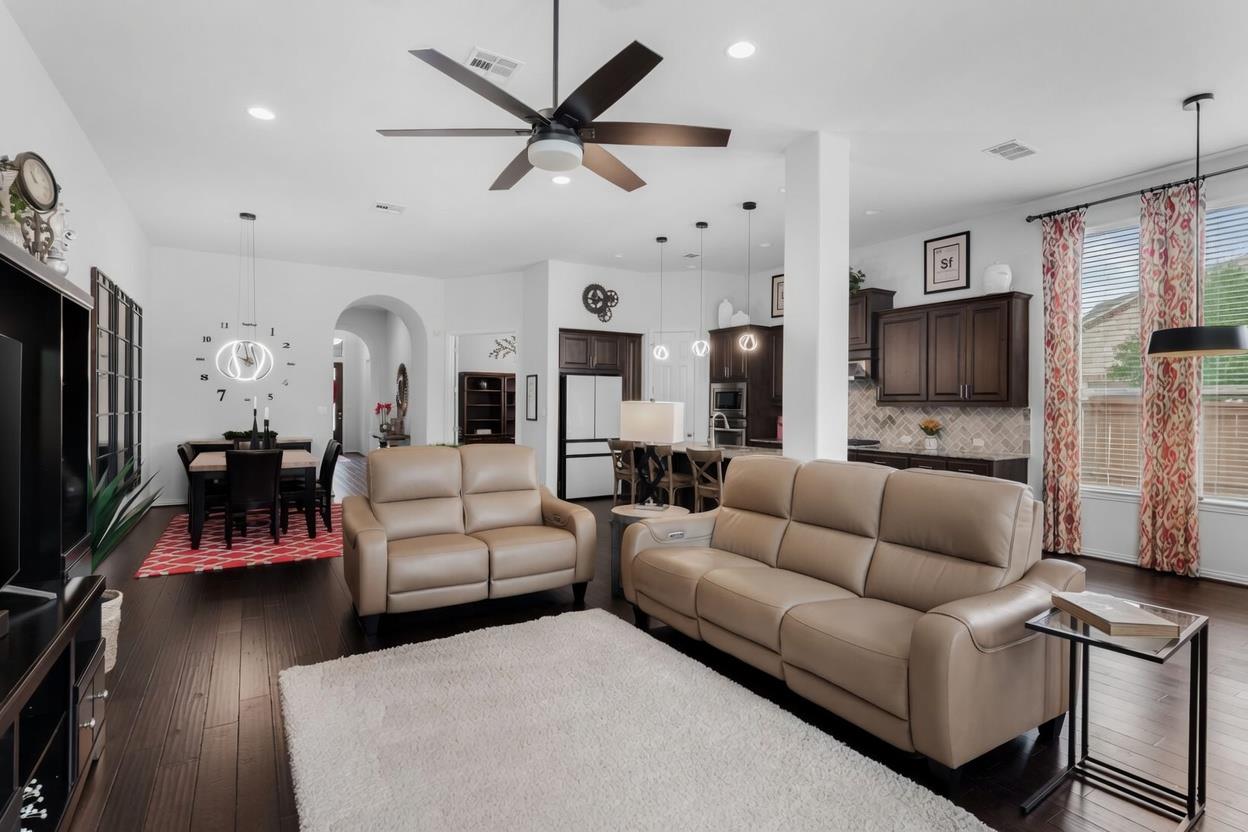 3896 Skyview Way Property Photo 15
