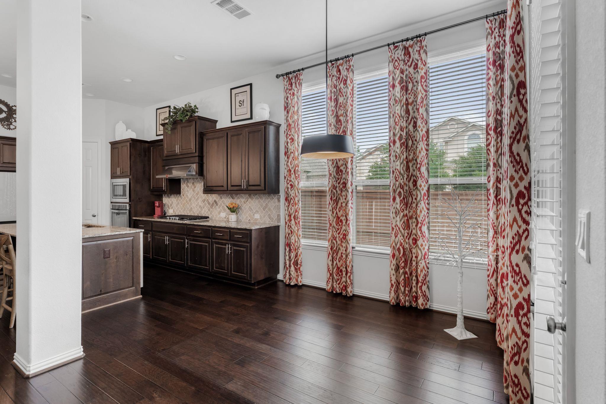 3896 Skyview Way Property Photo 16