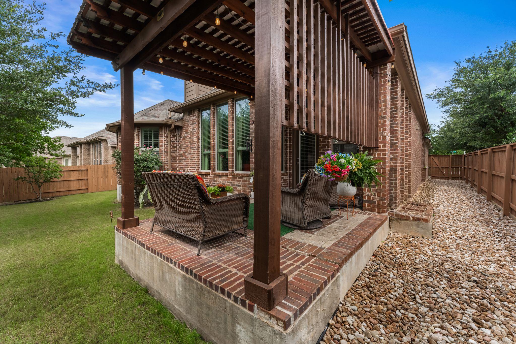 3896 Skyview Way Property Photo 38