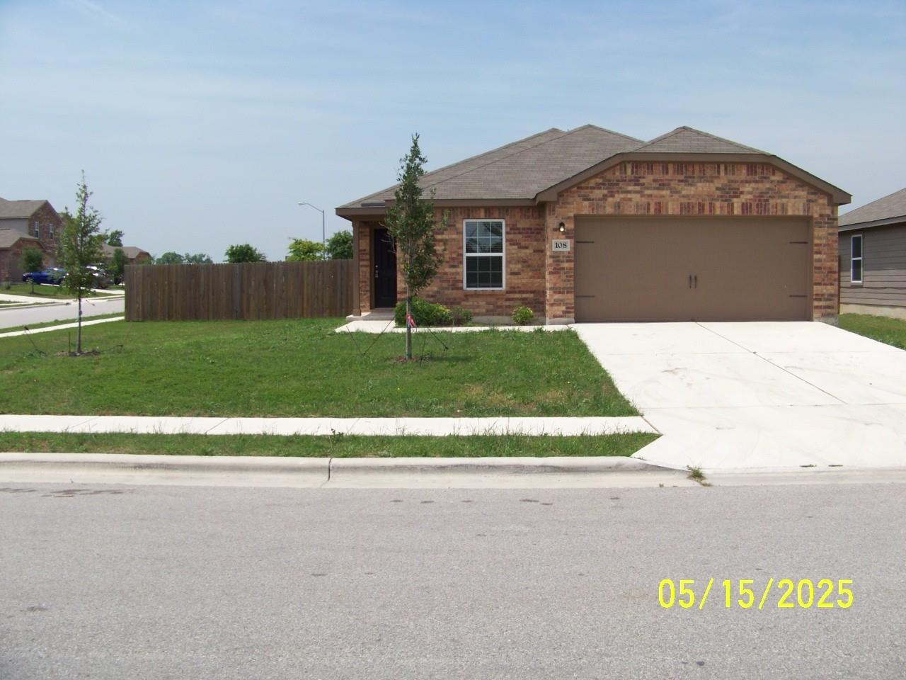 108 Sunnymeade Ln Property Photo