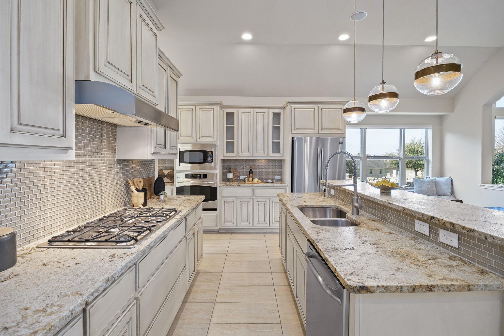 14320 Senia Bnd Property Photo 6