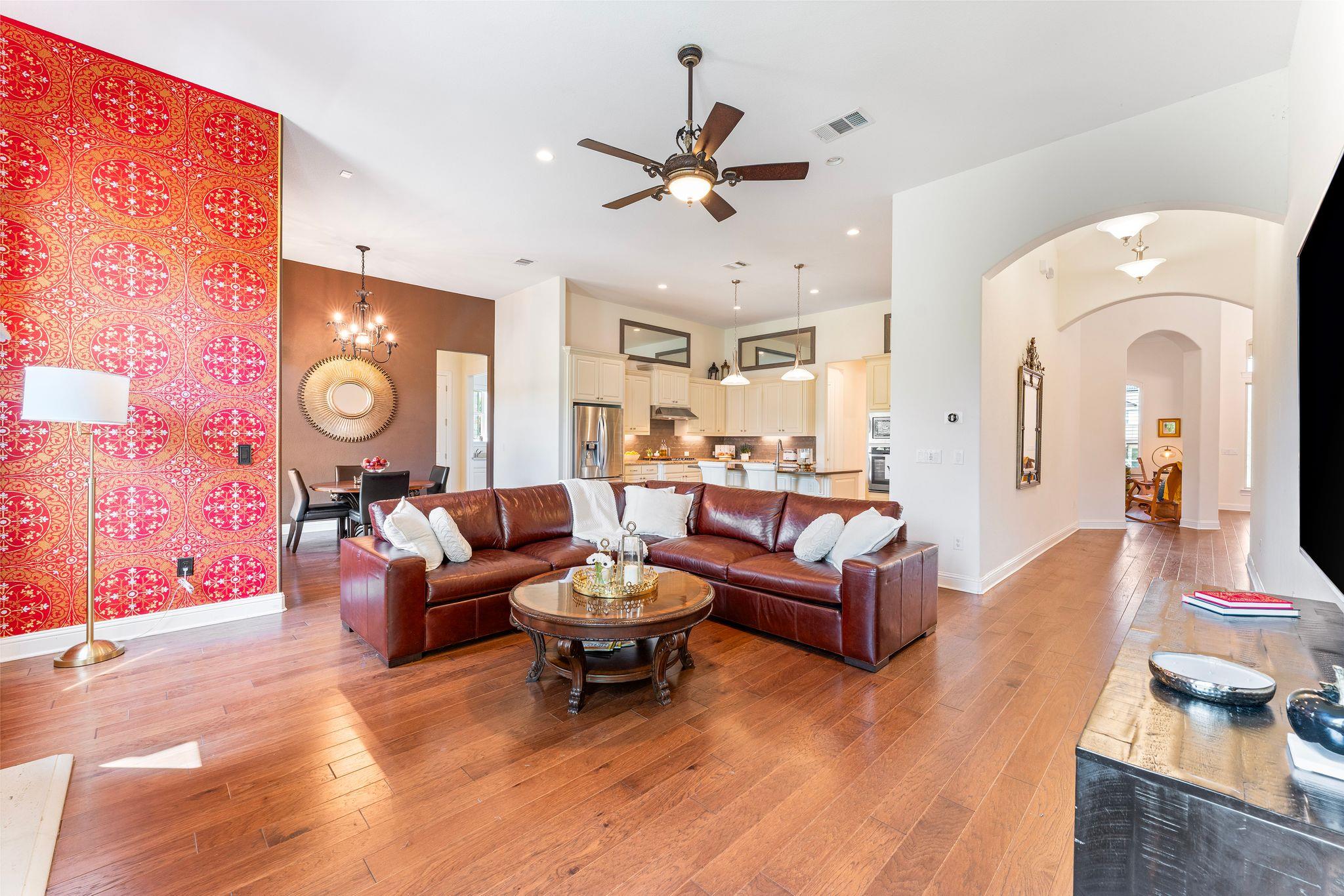 1821 Gilded Crest Dr Property Photo 9