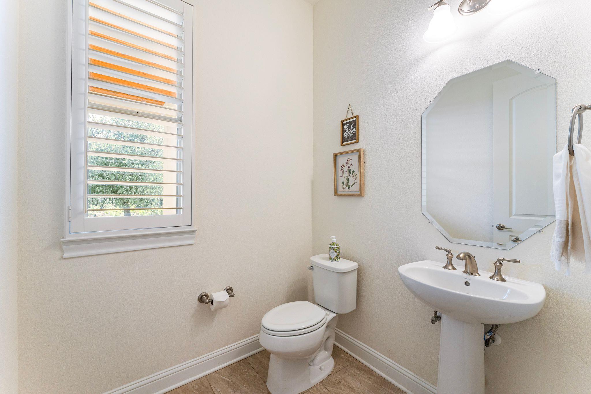 1821 Gilded Crest Dr Property Photo 10