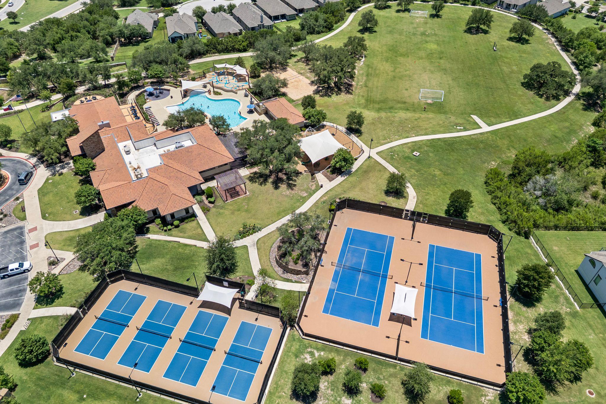 1821 Gilded Crest Dr Property Photo 35