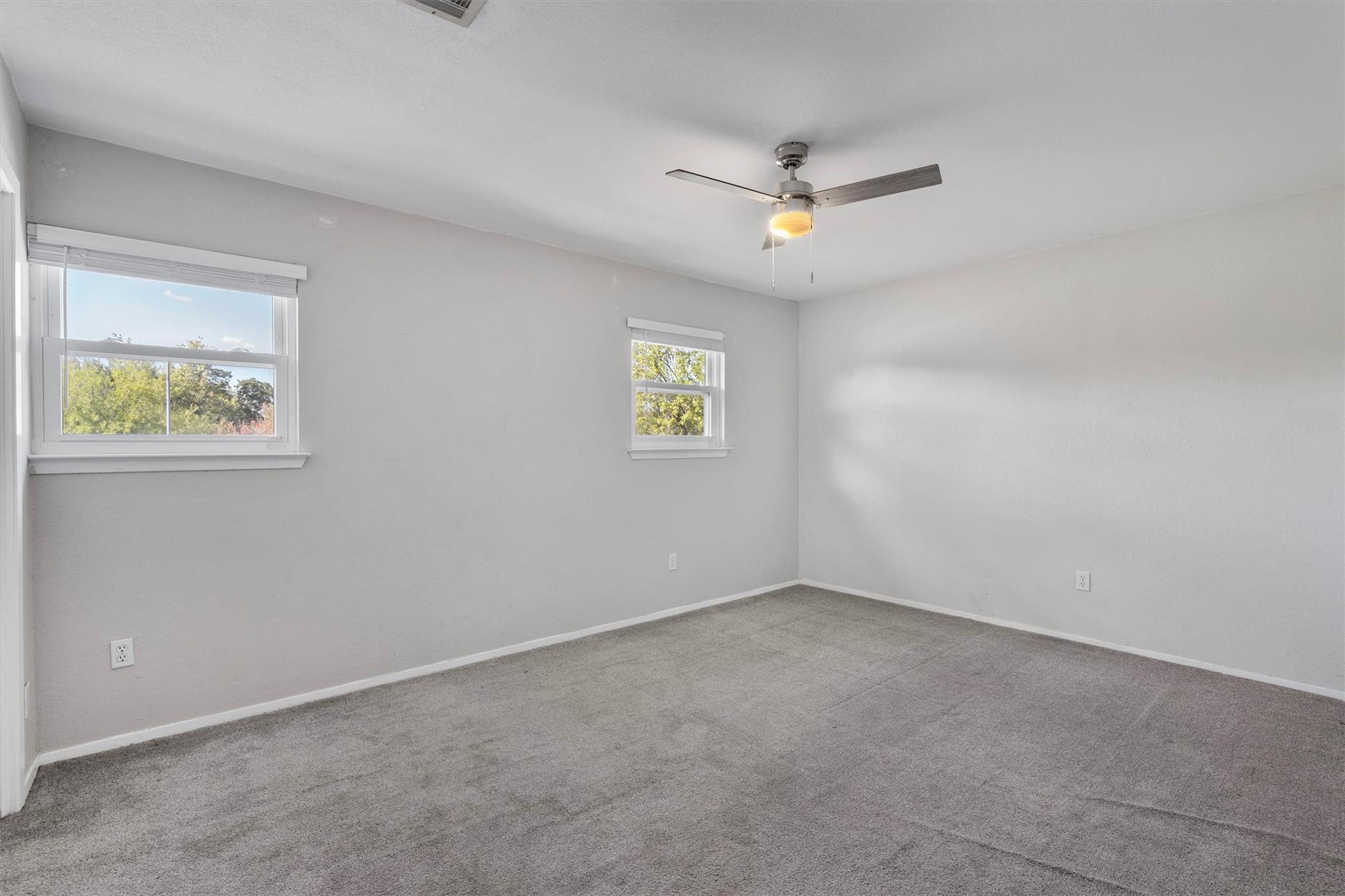 9809 Meadowheath Dr Property Photo 22