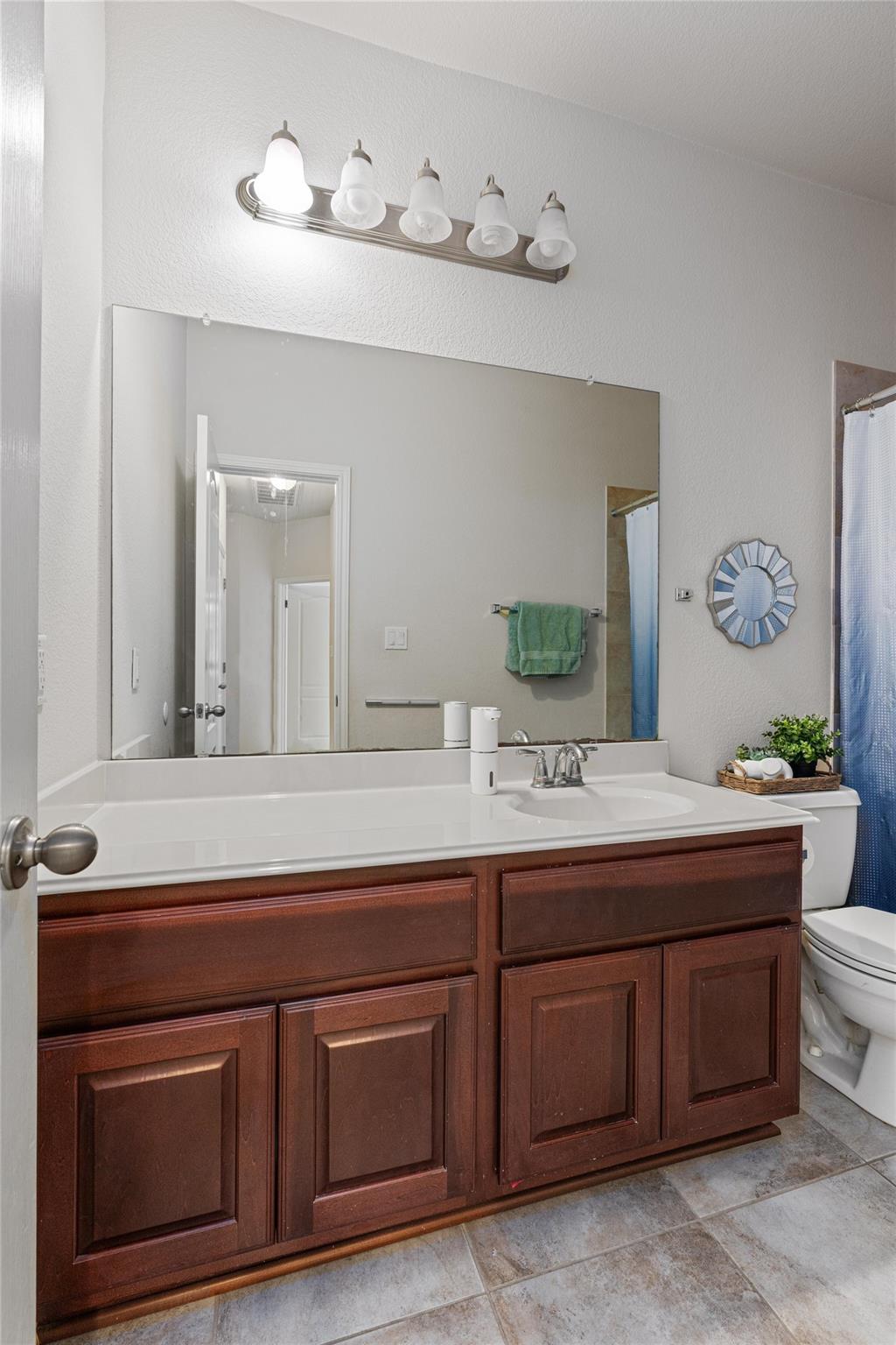 413 Monahans Dr Property Photo 29