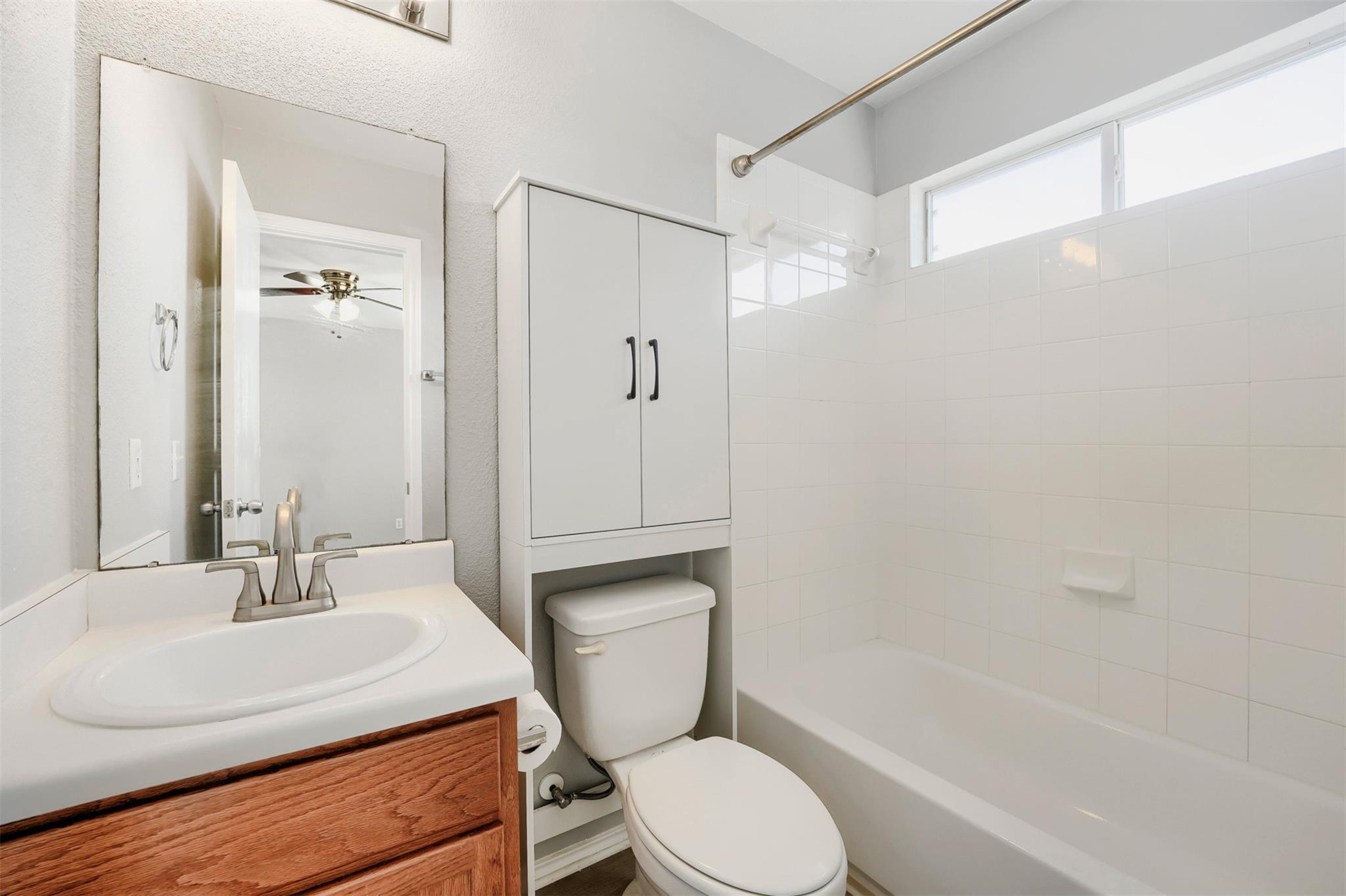 187 Ames Cv Property Photo 16