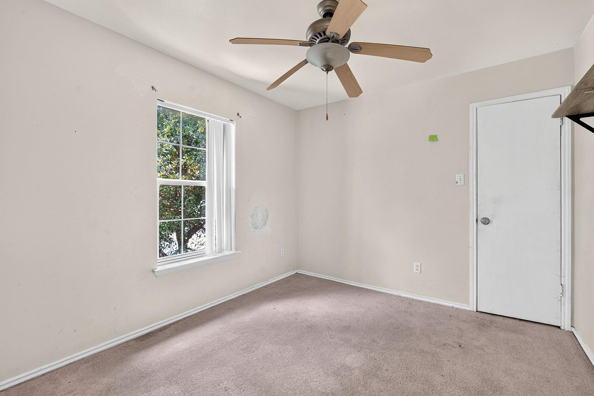 1301 Deerhound Pl Property Photo 24