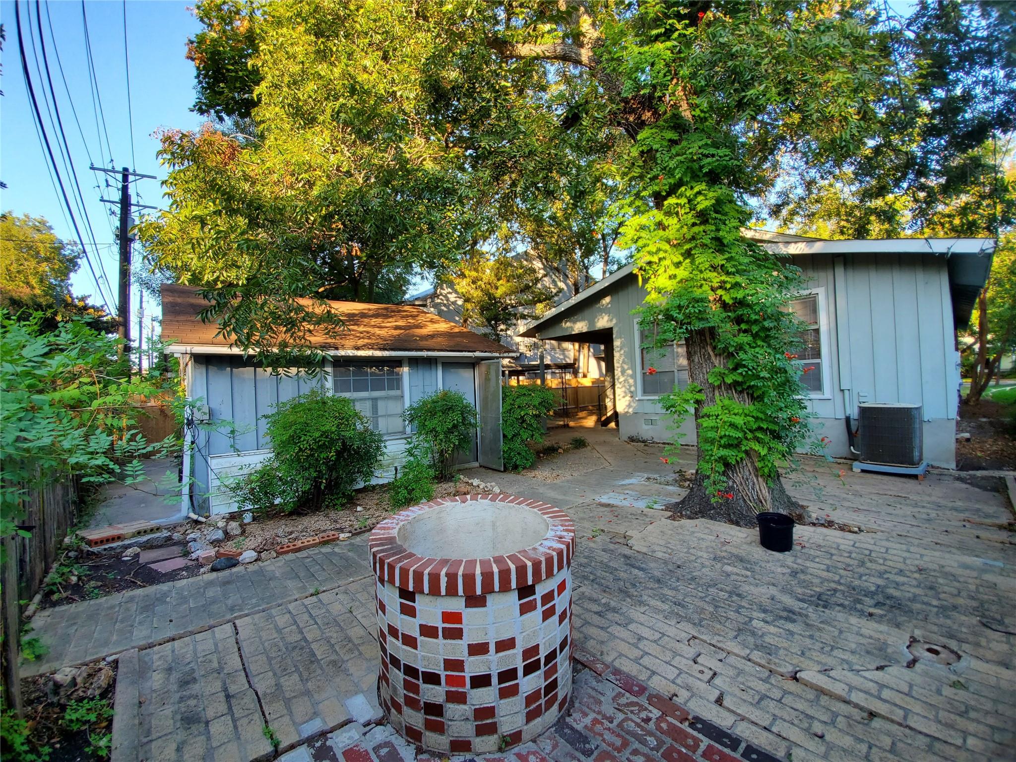 4113 Speedway None Property Photo 22