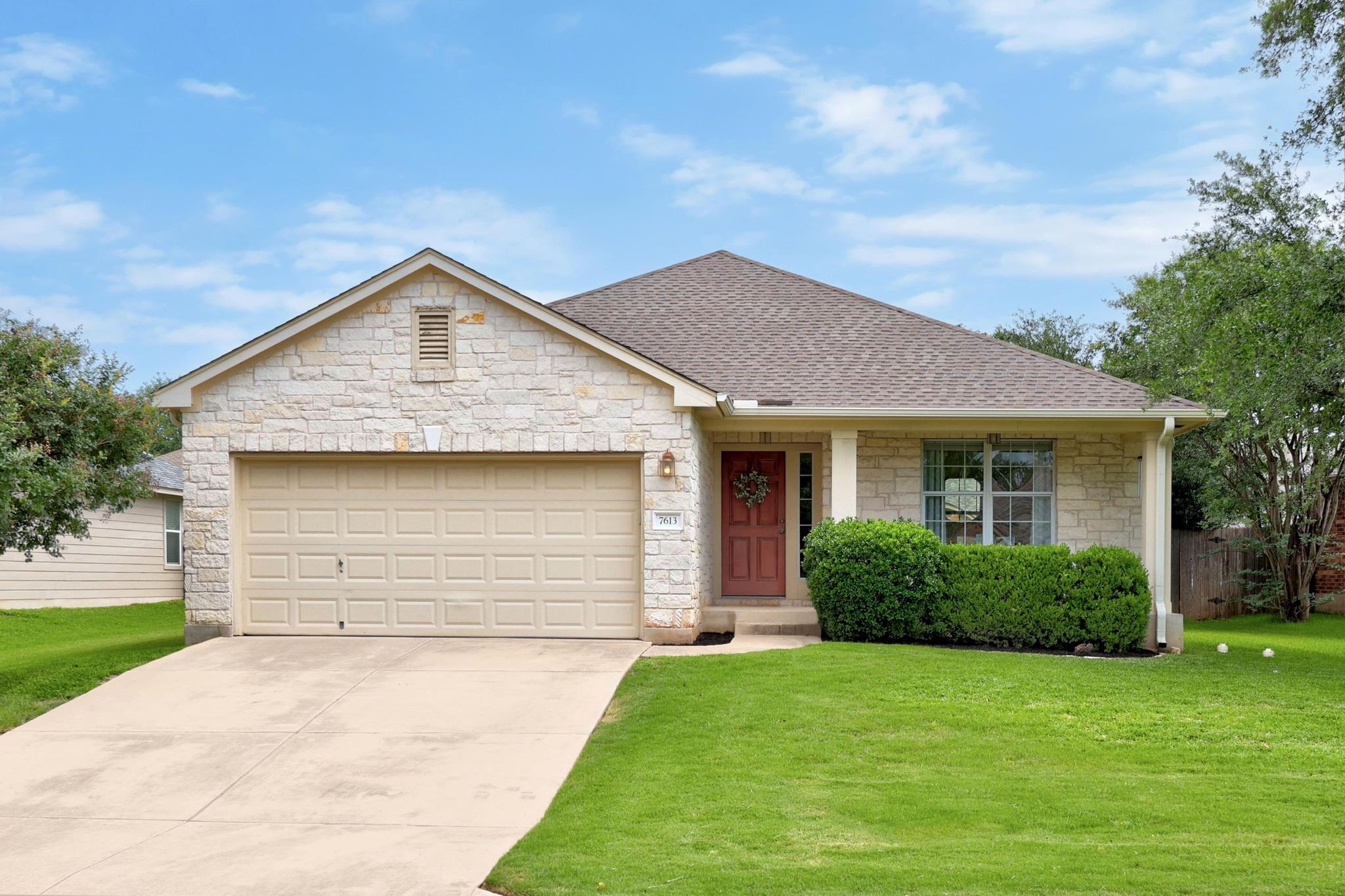 7613 Buckmeadow Dr Property Photo