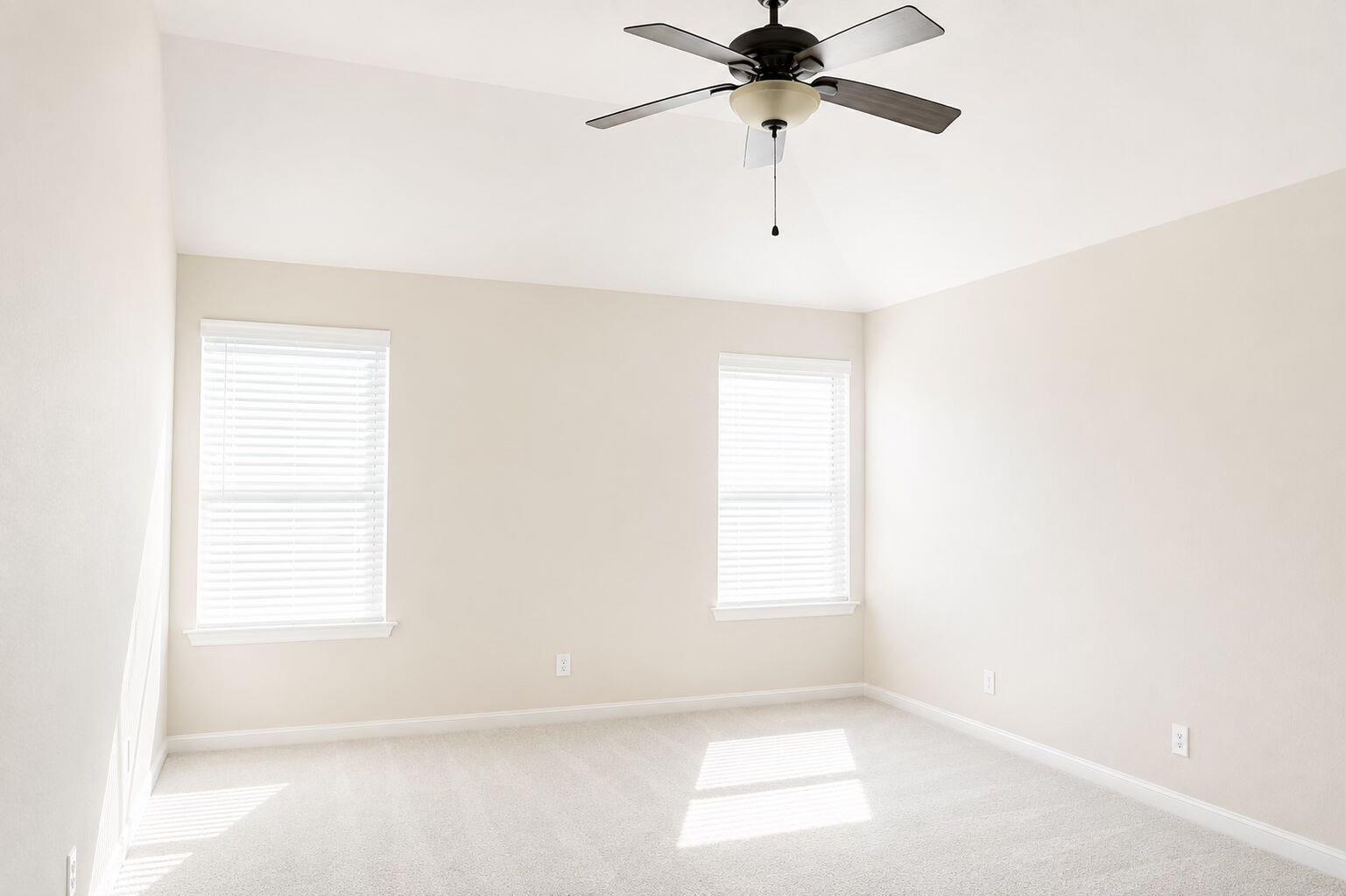 100 Lightfoot Ct Property Photo 8