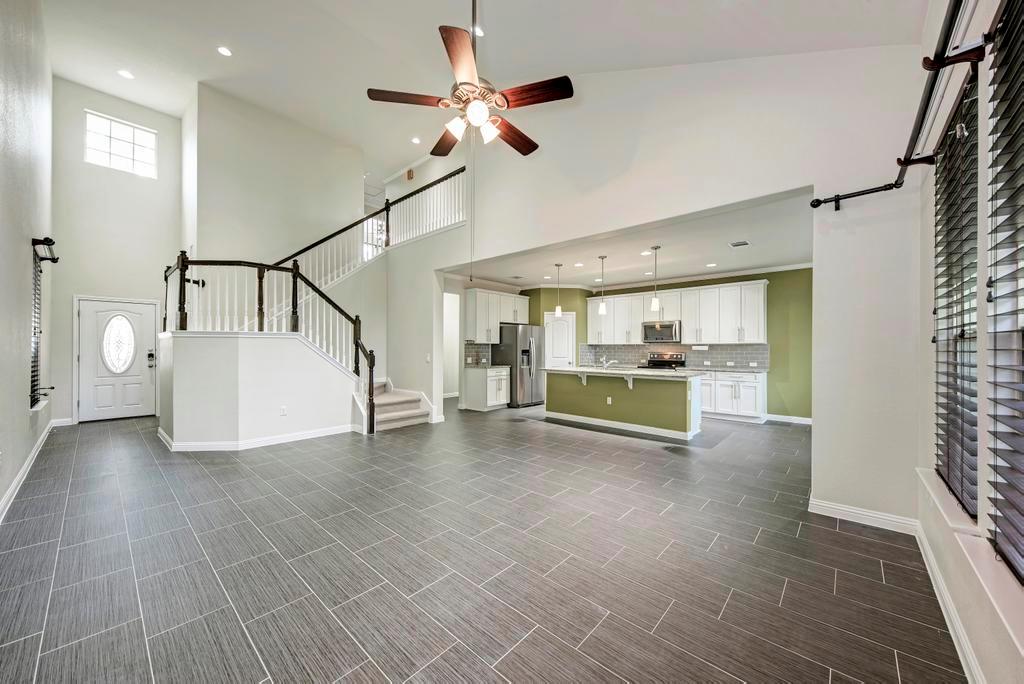 10617 Portico Ln Property Photo 5